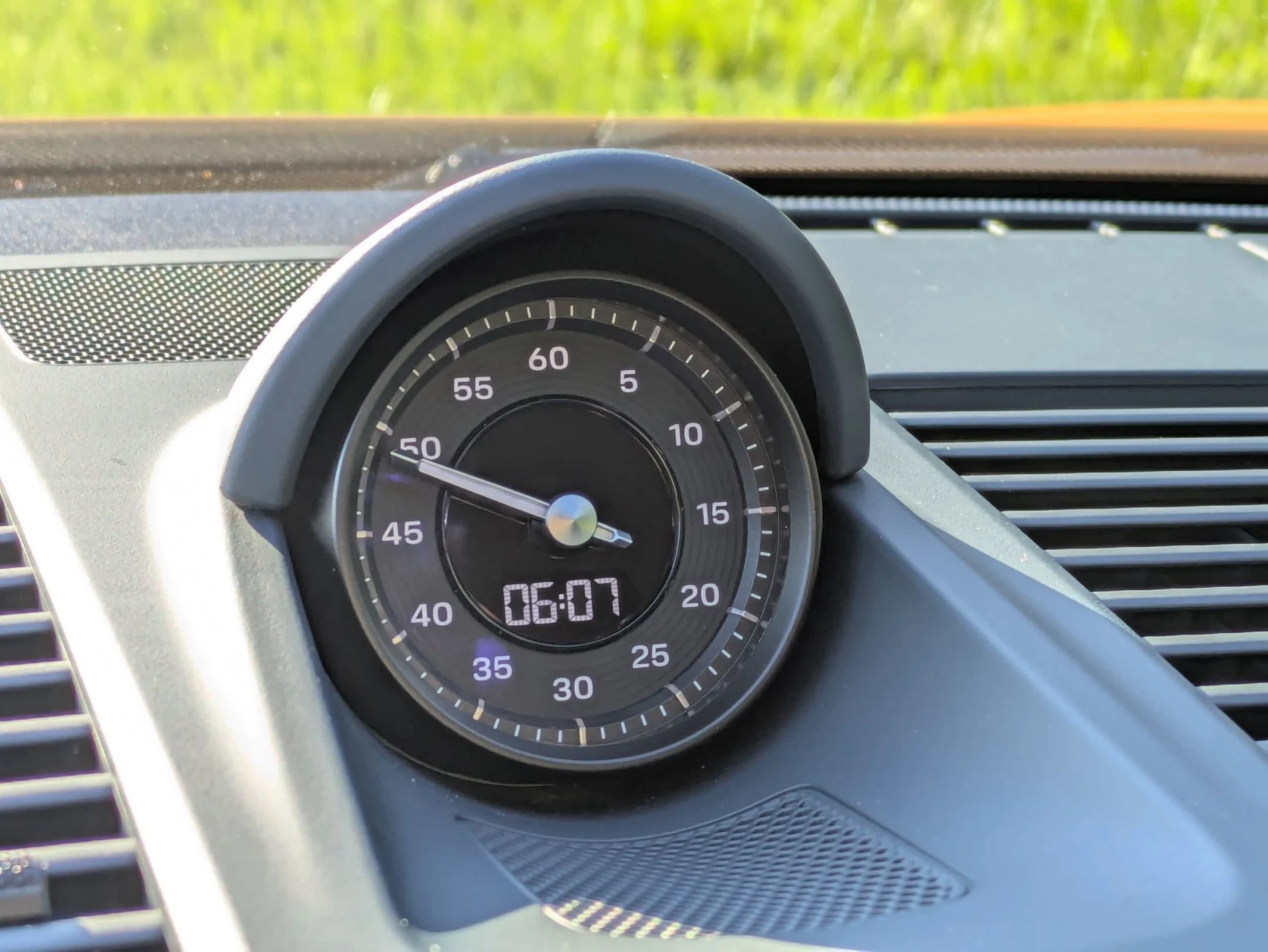 mph013_3776248989_c34ca869daf0d52c3ef30d75383746e2x_136aa155a3