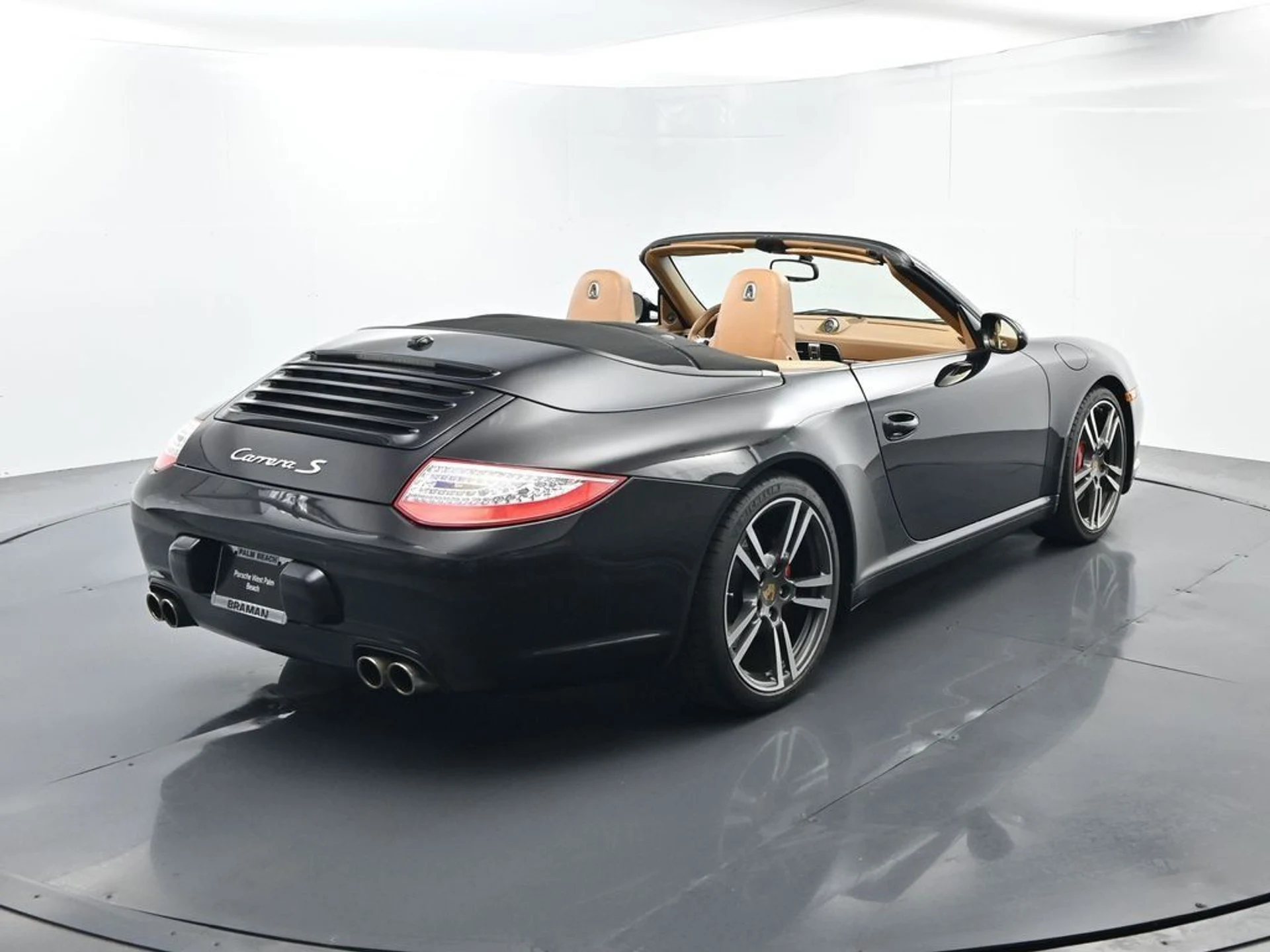 mph013_3776821306_1e2e45f0d47f24b4d175ffa868cf1cd3_dc988f5fee