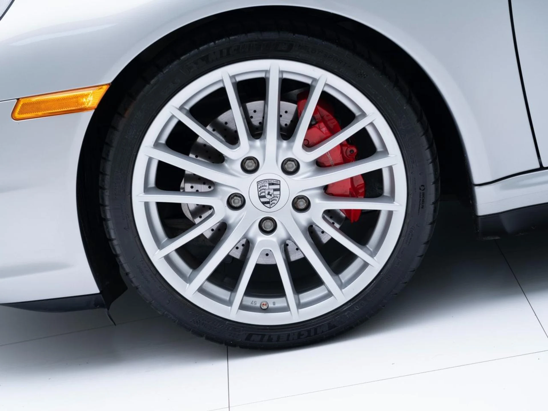 mph013_3786430583_fe2c6fcb835f5e73ab64842f3f4657d7_0fd7774861