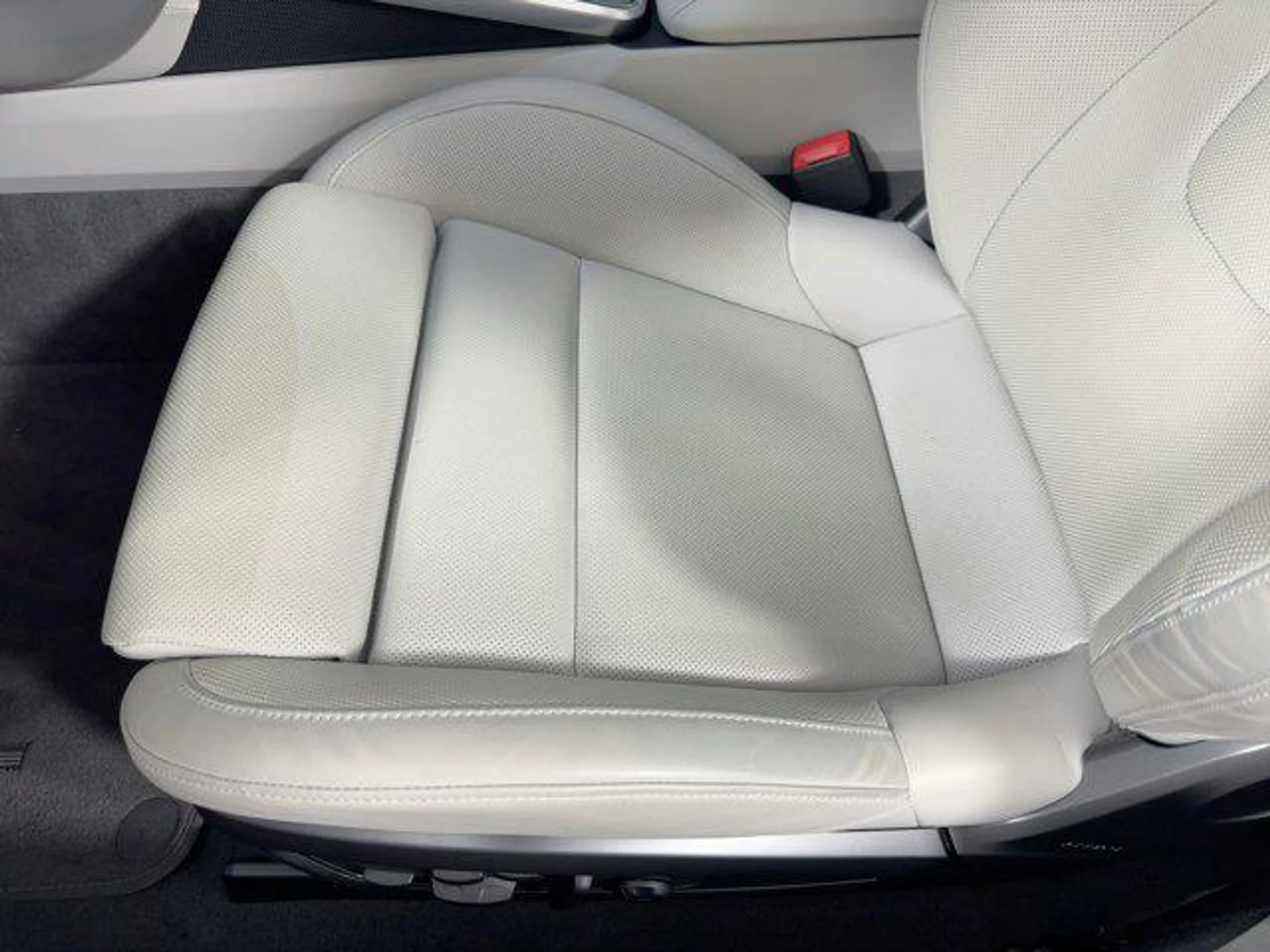 mph013_3791786685_hmu_U2xxz_Egv2_QQHLWU_8_Acfqszu_Q_7f2110947b