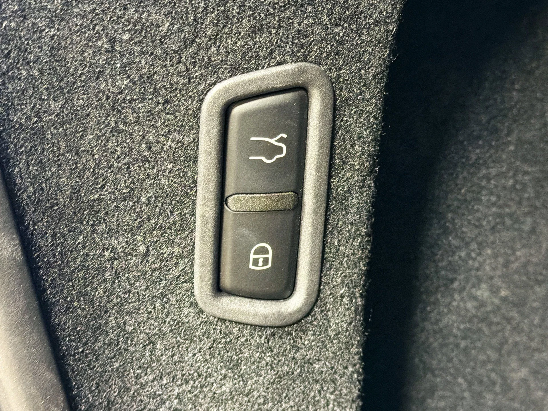 mph013_3792037477_e5029818112067a47d0feafdd65b8090_8d18649a20