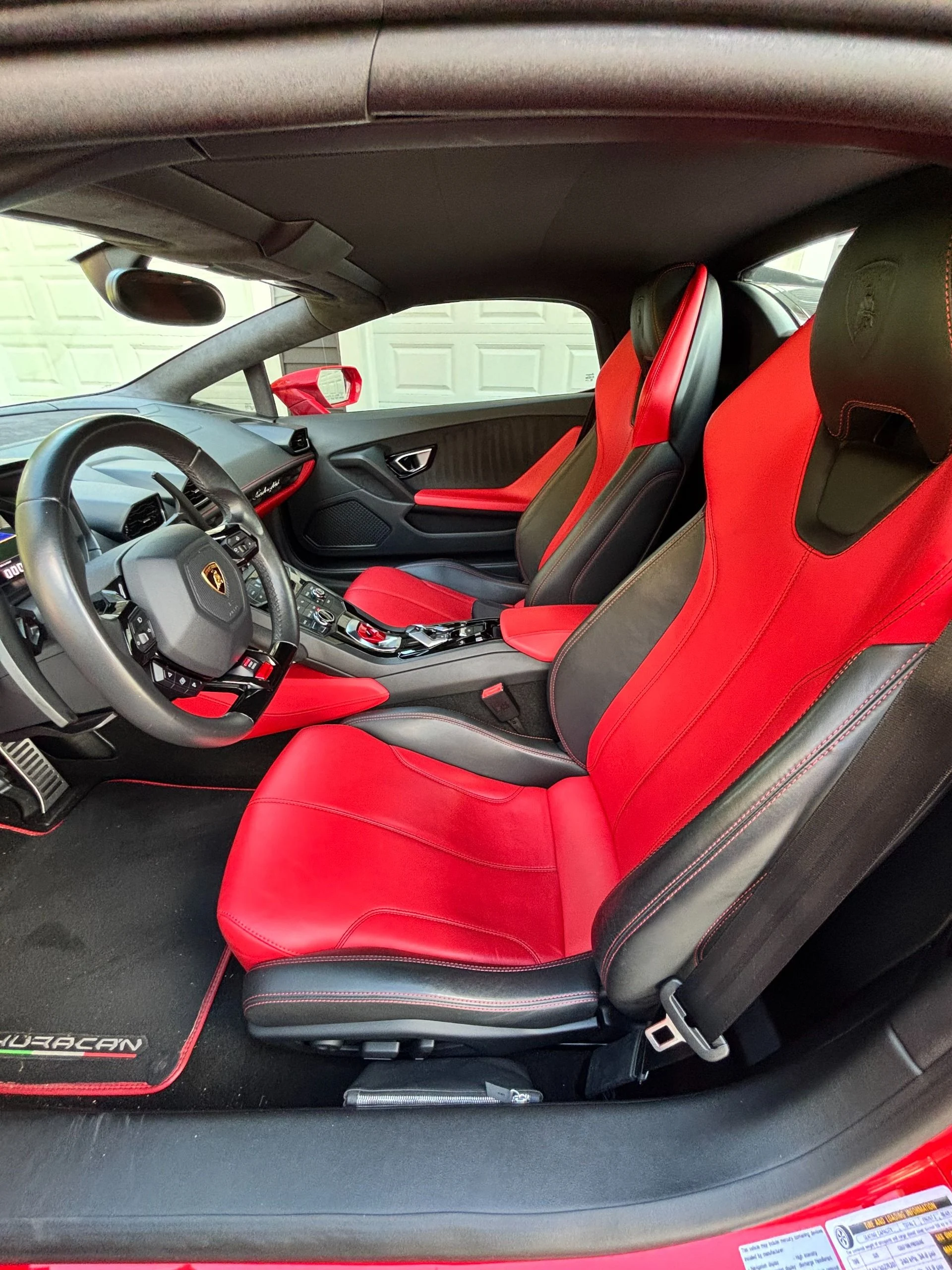 mph013_3802918645_Used_2017_Lamborghini_Huracan_LP_610_4_Spyder_1759940131_6a7a6b43dc