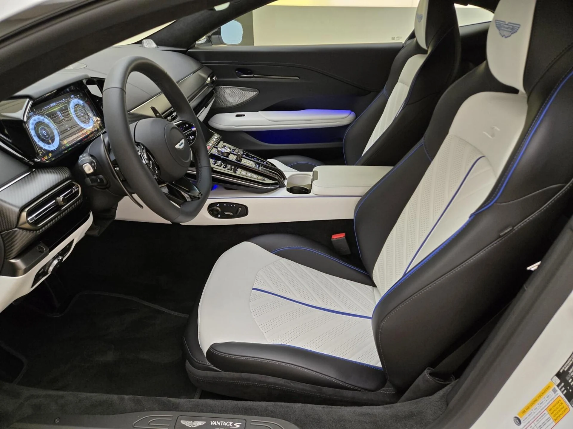 mph013_3804964495_New_2026_Aston_Martin_Vantage_S_1786166317_76d5e5c0a3