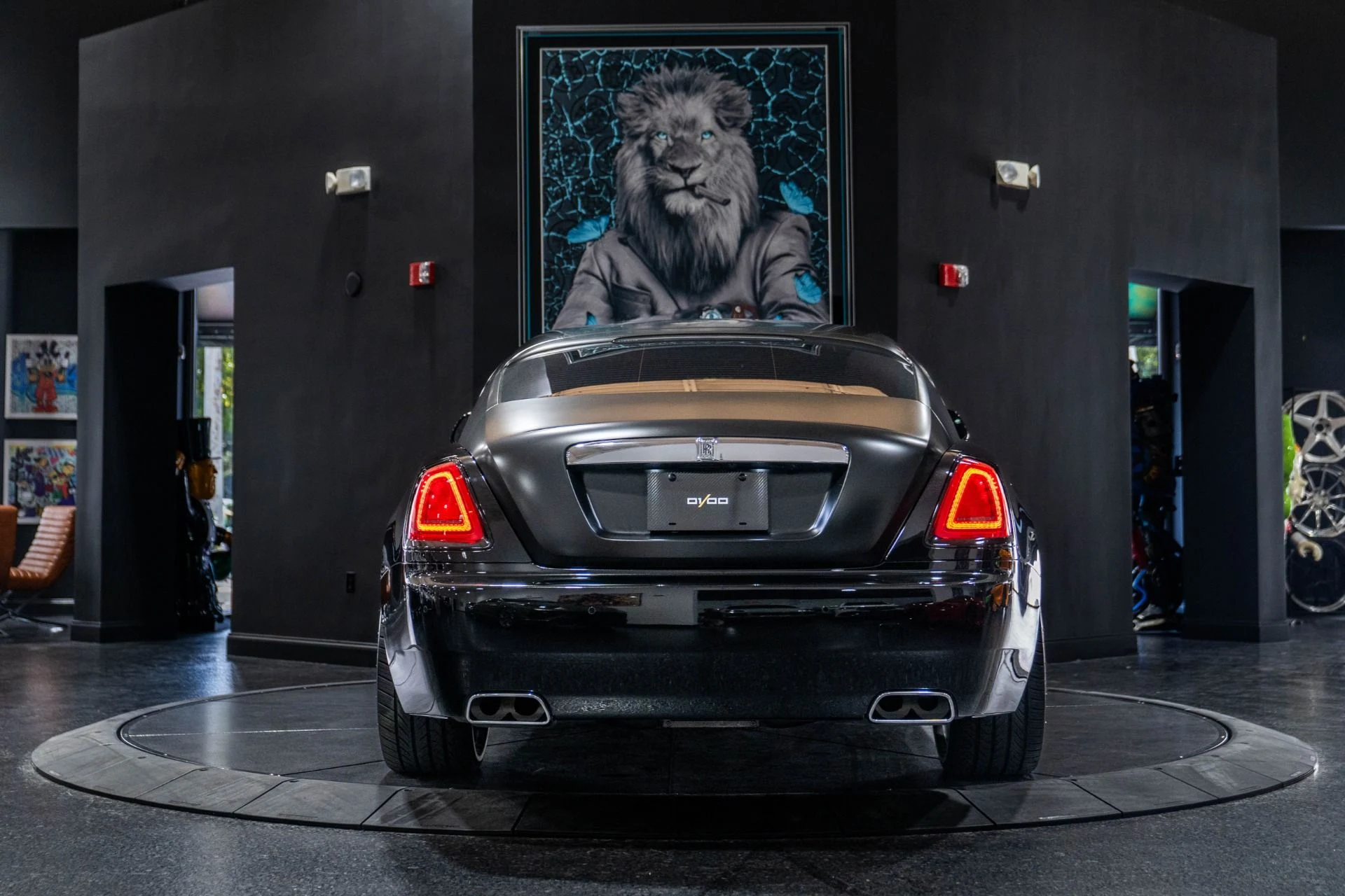 mph013_3807678839_Used_2014_Rolls_Royce_Wraith_360000_MSRP_Starlight_Headliner_24_Wheels_1765746273_d4eeceb224
