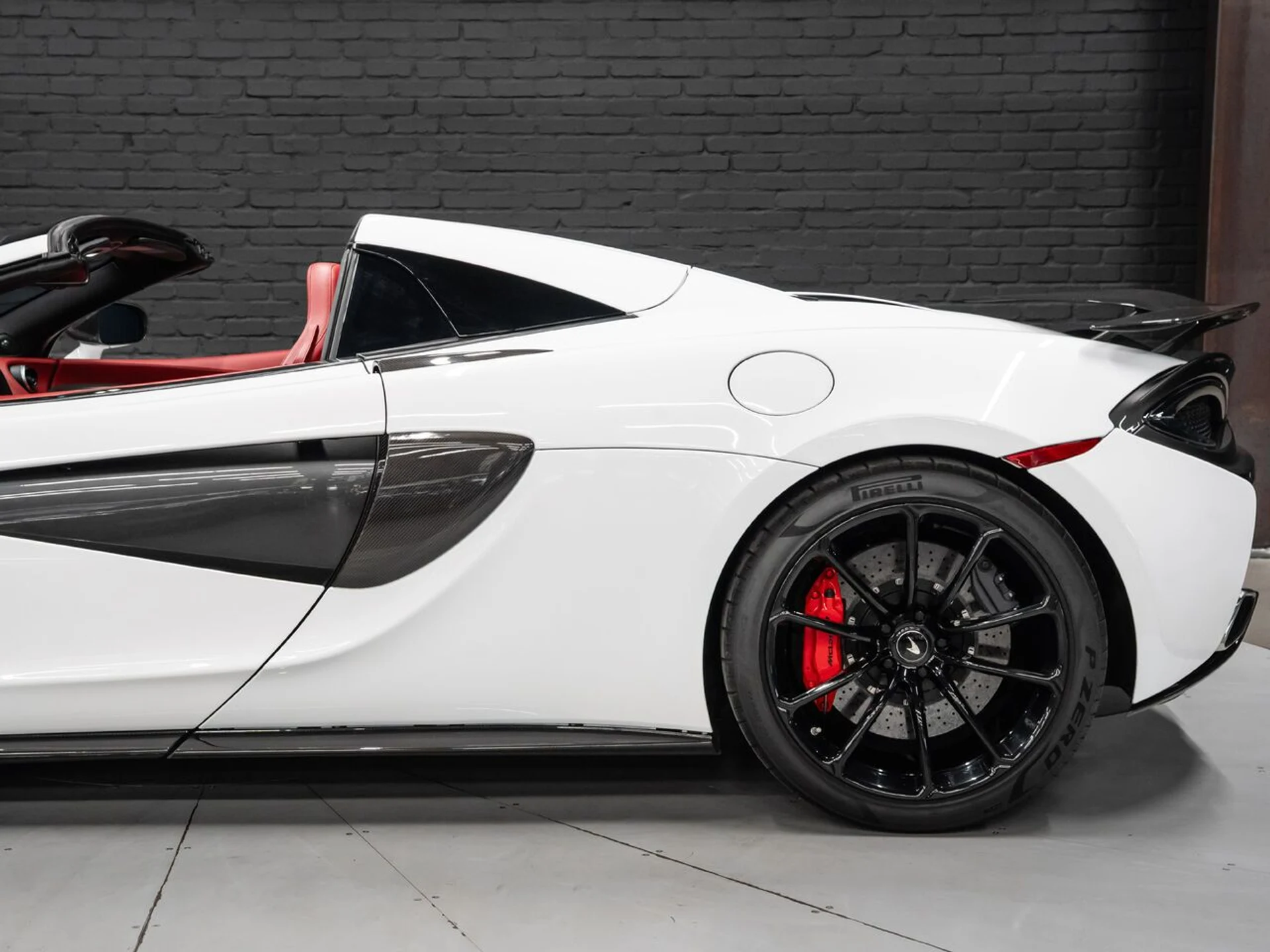 mph013_3808594732_mclaren_570s_2019_e97820c0e8