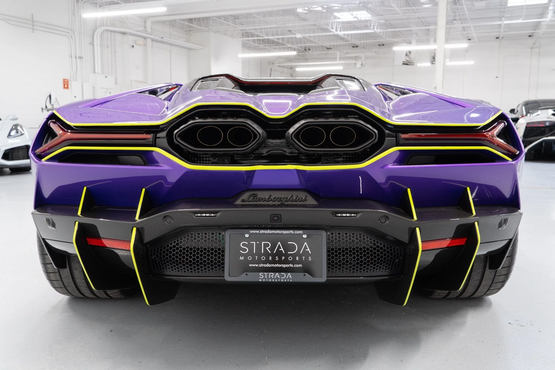 mph013_3813074232_Used_2024_Lamborghini_Revuelto_1739988848_e6214b0753