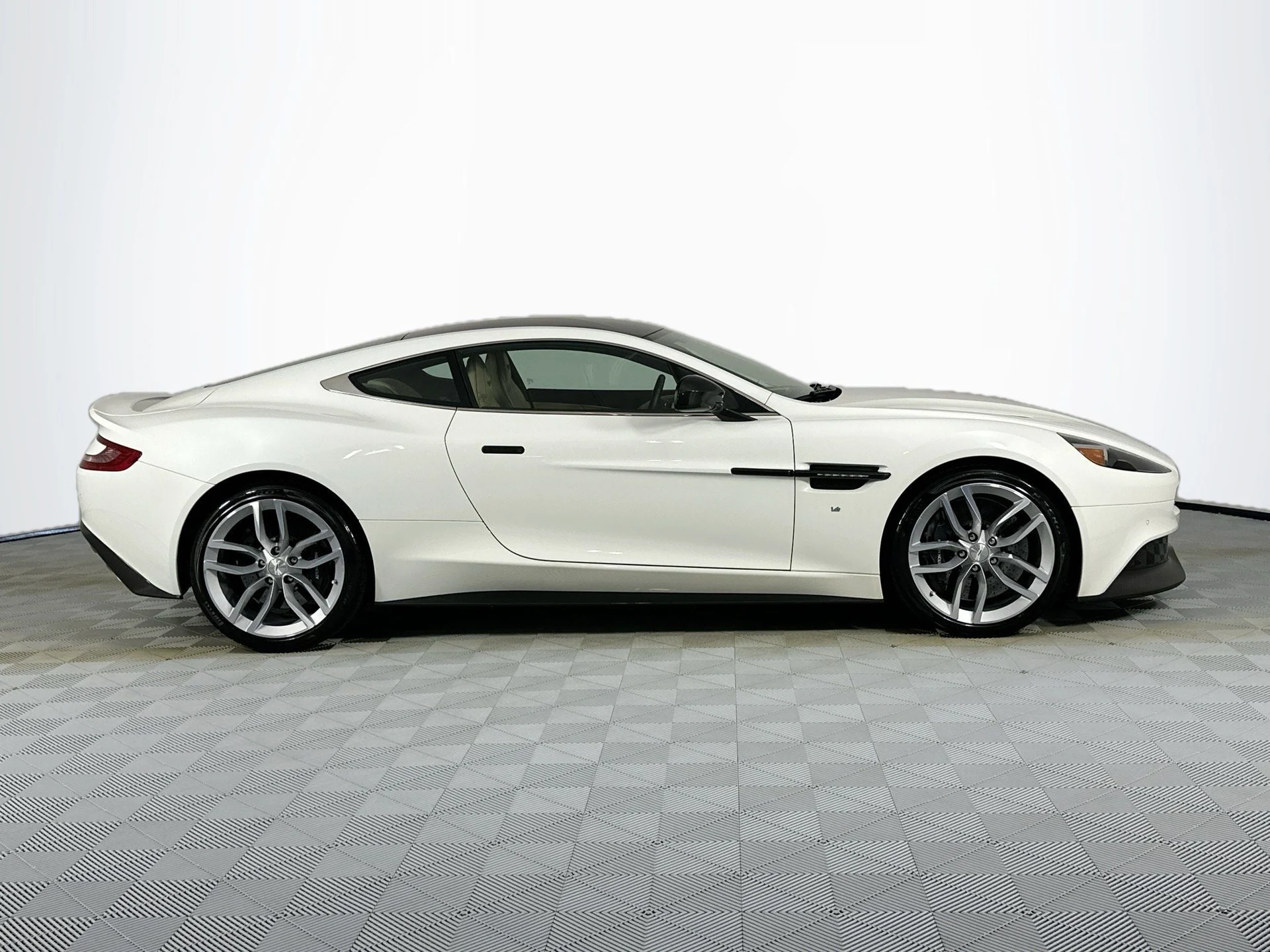 mph013_3815978076_14_f836d66b15