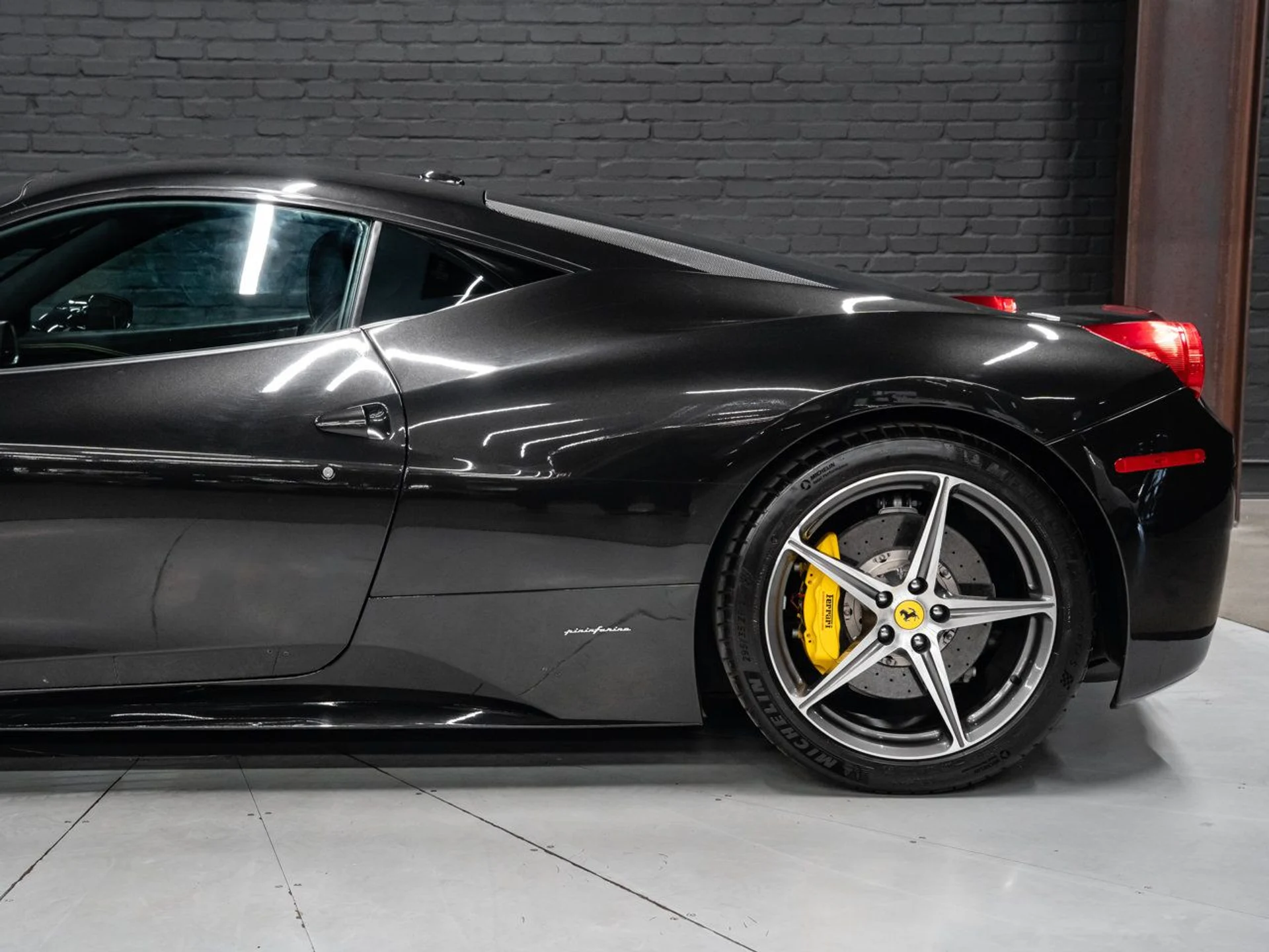mph013_3819276180_ferrari_458_italia_2015_6a4f5c87a3