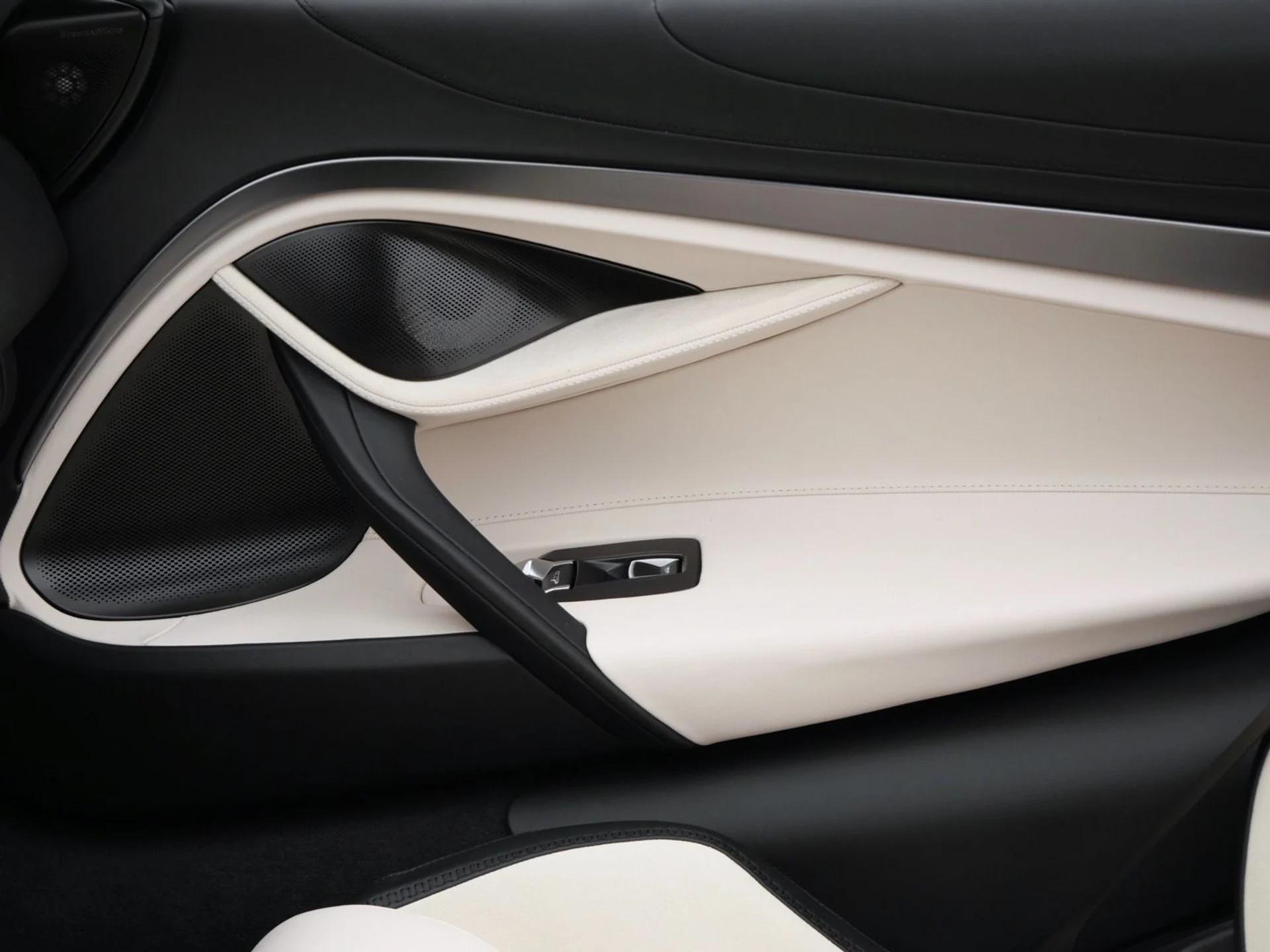 mph013_3819299144_9fb2cc47866cbd04755b98ec1a893ab4x_5899460147