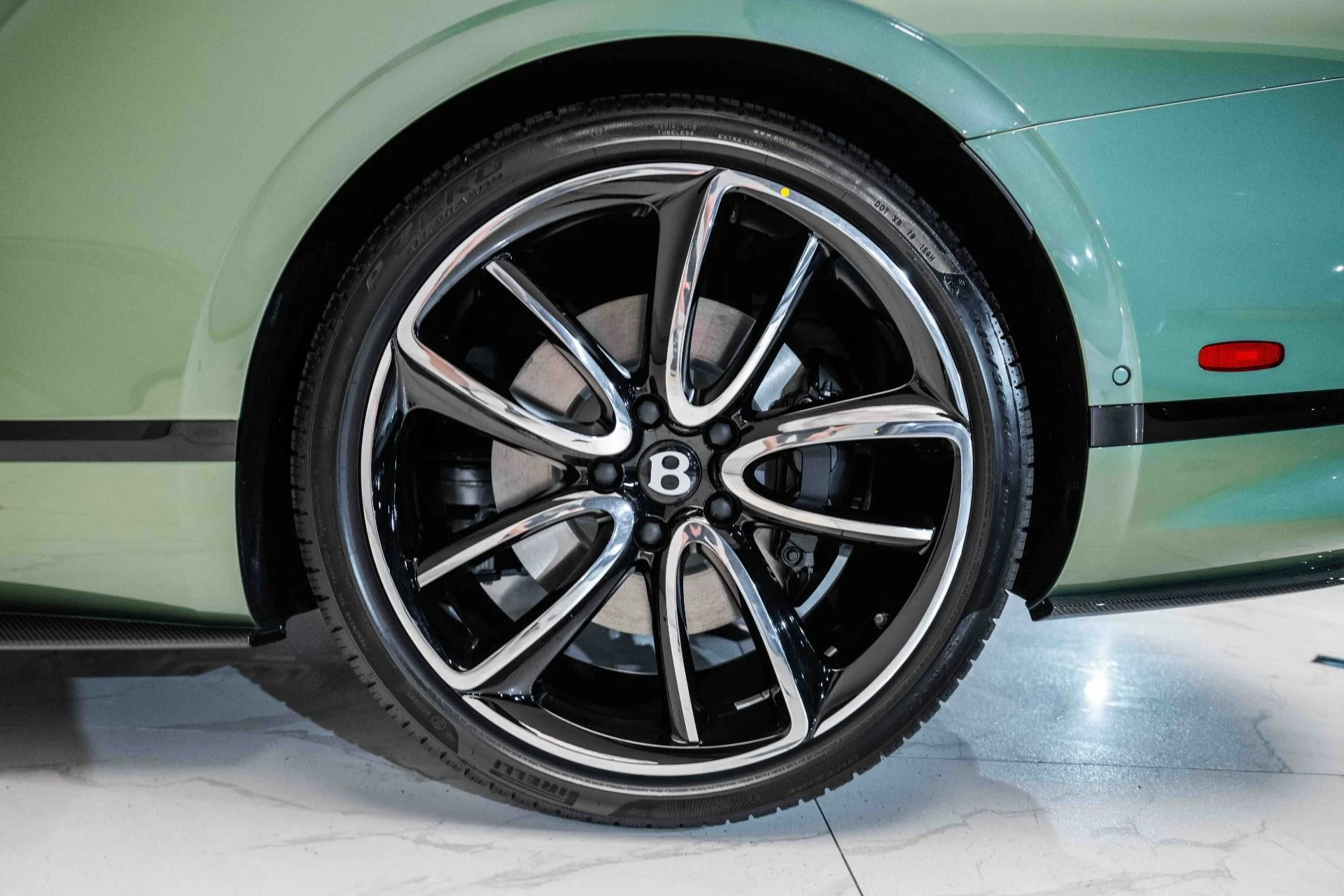 mph013_3821463358_Used_2024_Bentley_Continental_GTC_Edition_8_1725205146_45e9aa7ab2
