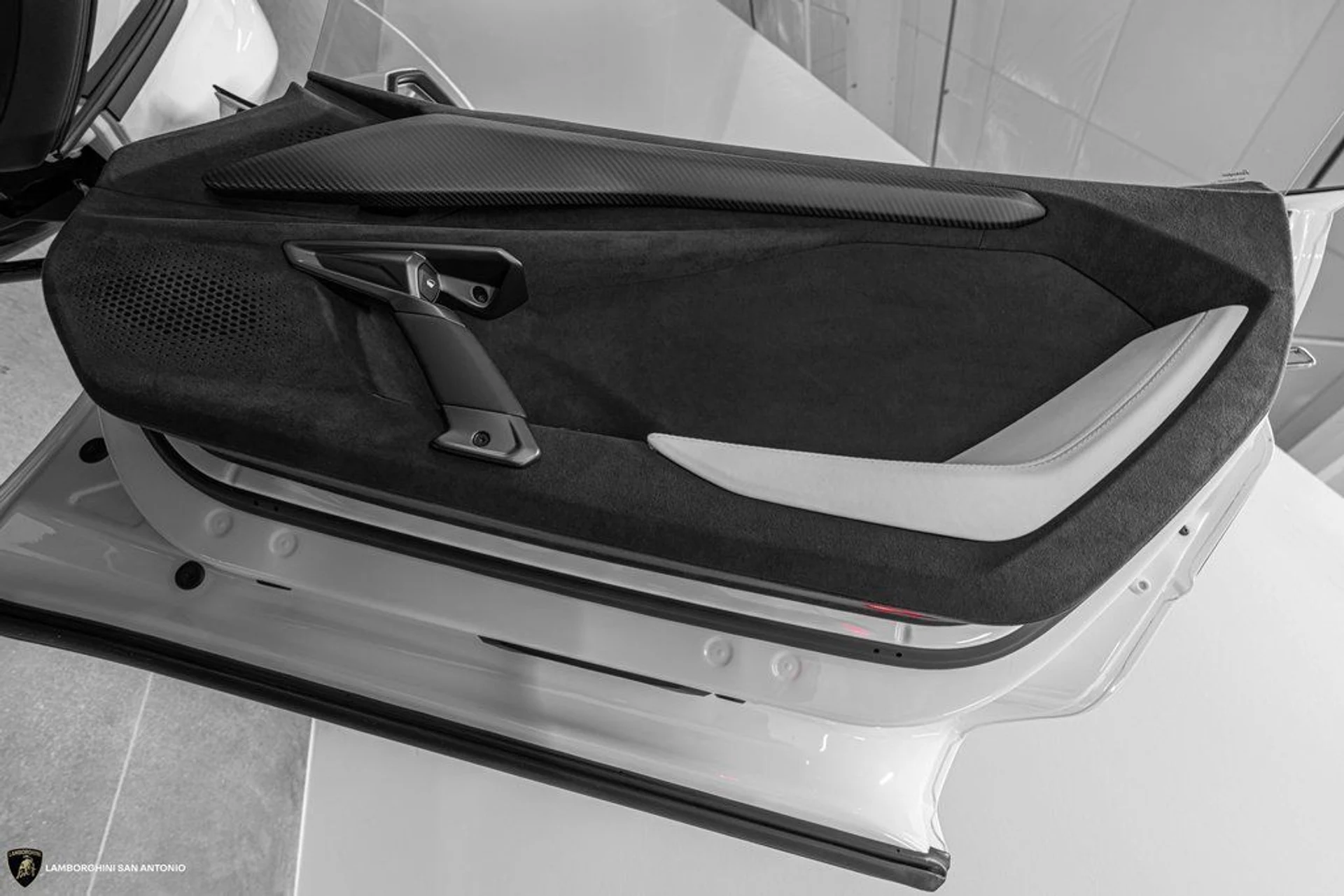 mph013_3822528066_77a8efd55ef04116ac4864d1caa6a94cx_d8db68453d