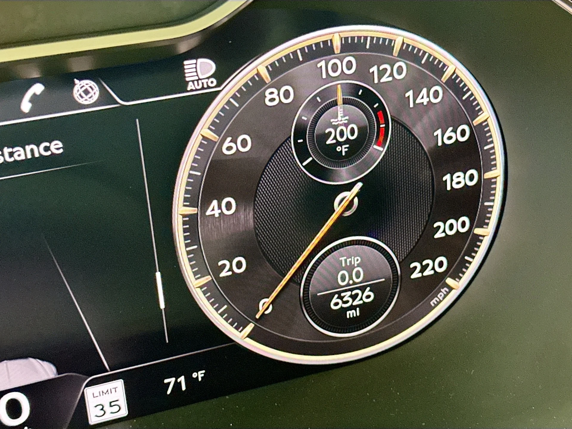 mph013_3825102515_14_f6b9cb4e08