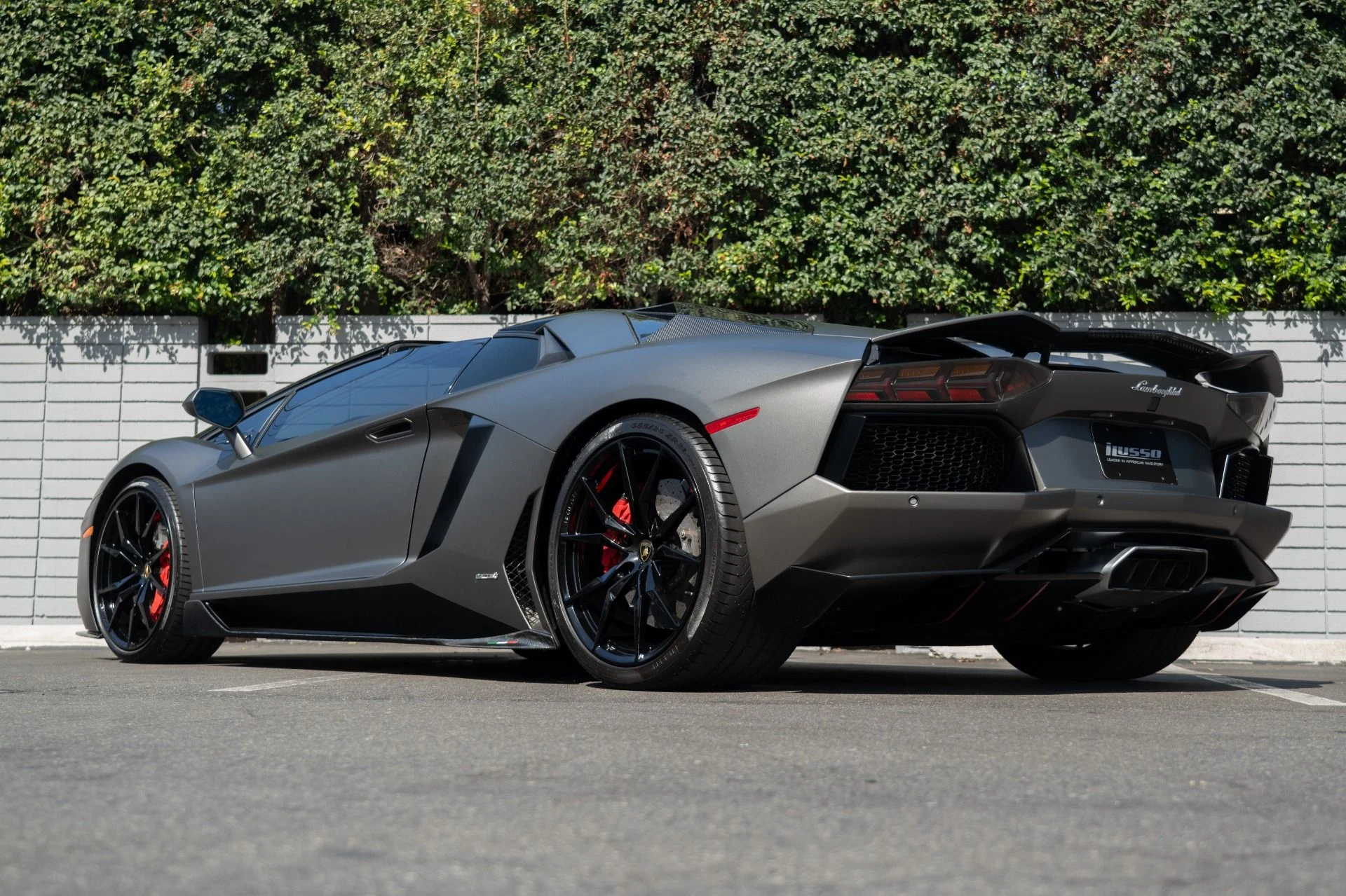 mph013_3832178319_Used_2015_Lamborghini_Aventador_LP_700_4_1755813837_7320b27bca