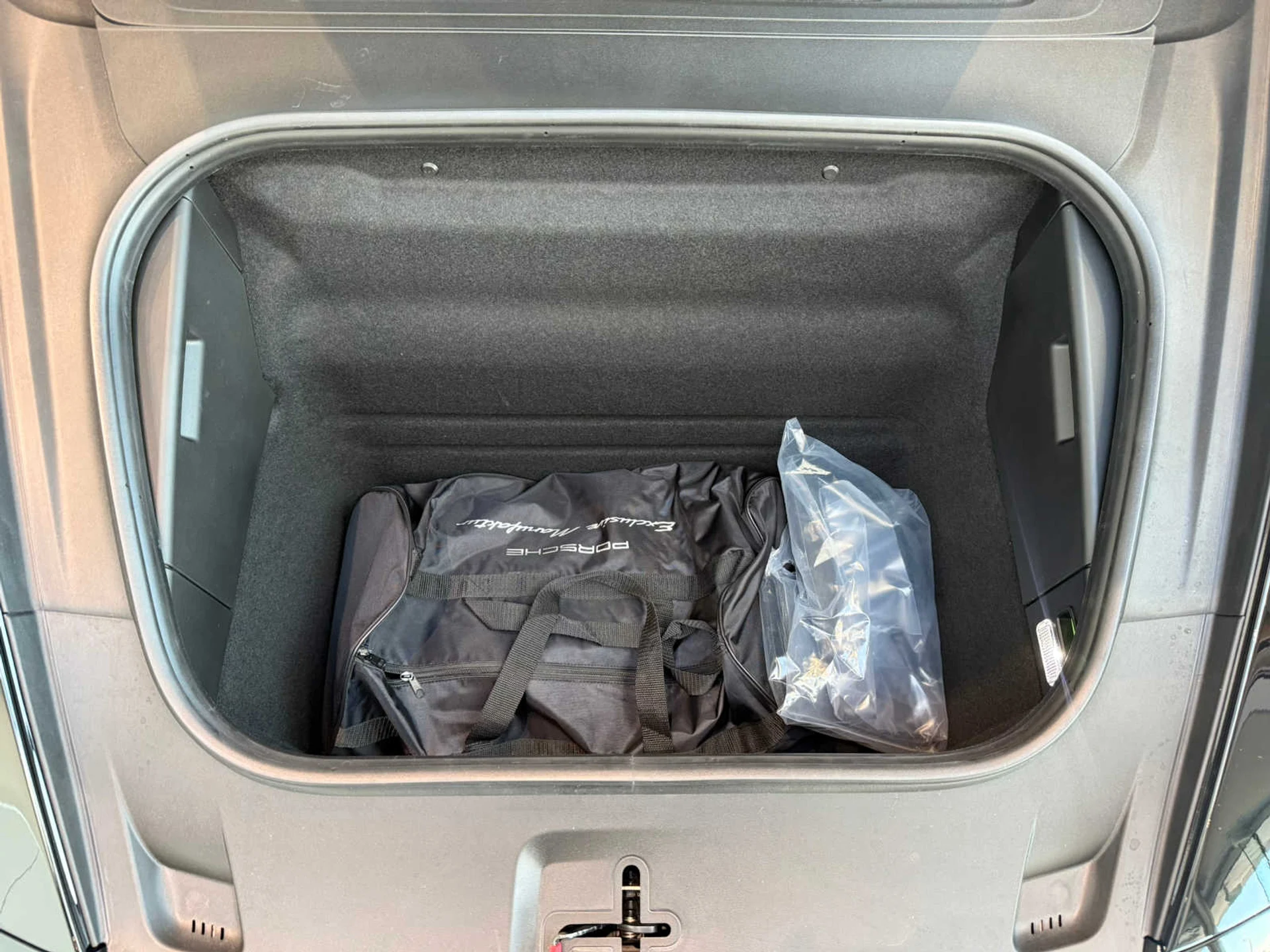 mph013_3845565969_25058559c6db2001240843a0f9182904x_145e60c5d2