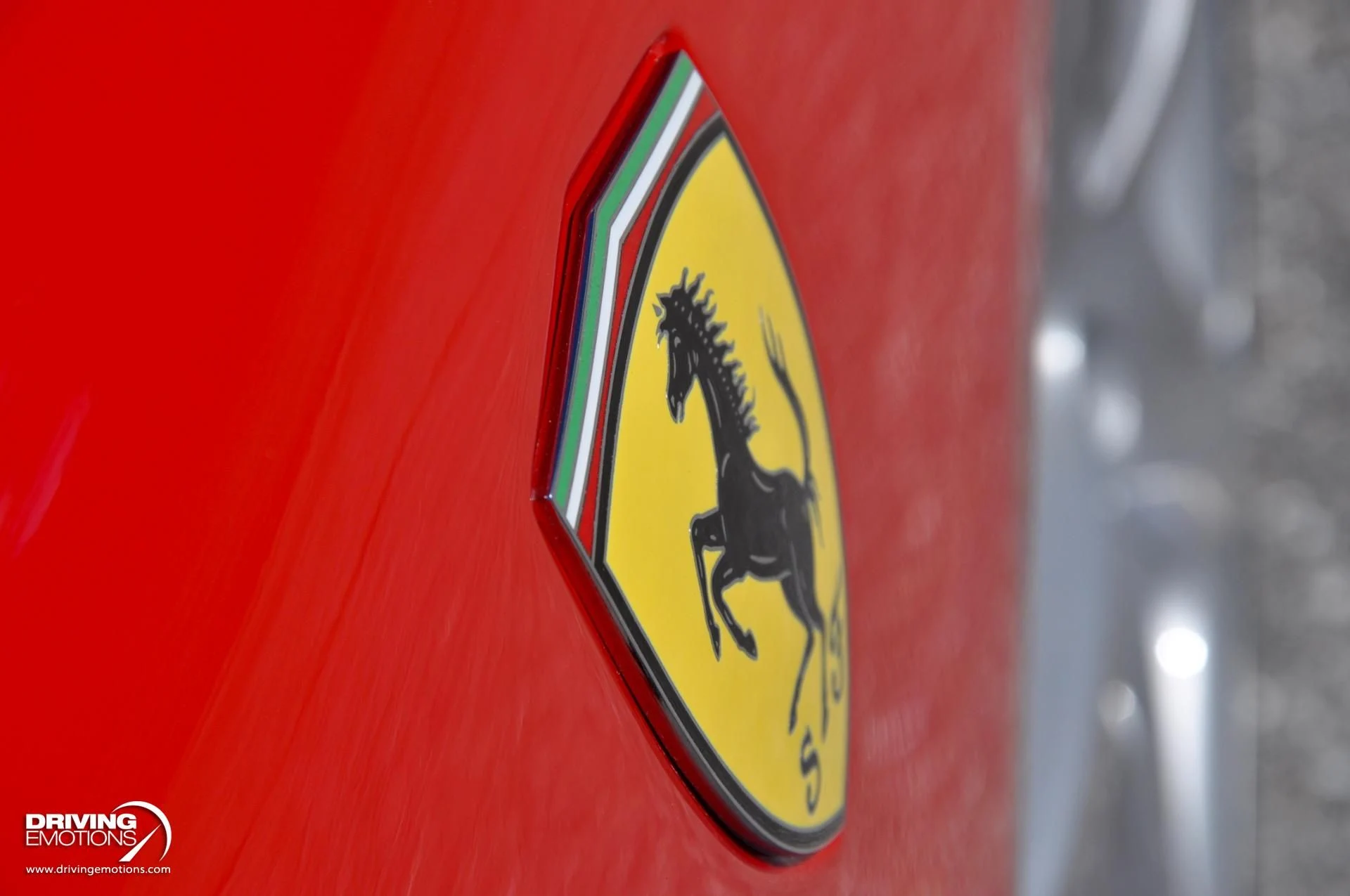 mph013_3845966374_438_p14_l_12435f5bd7