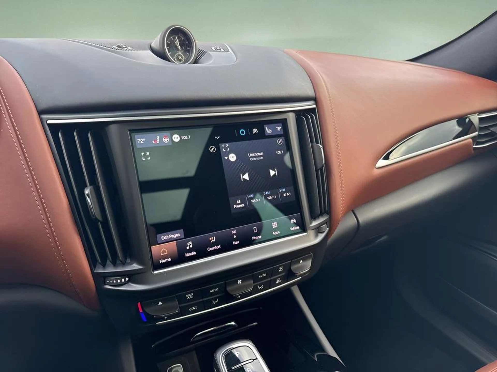 mph013_3848659399_1c52fdfb5e014a0b96c04edadf4304a9_a14f8e0729