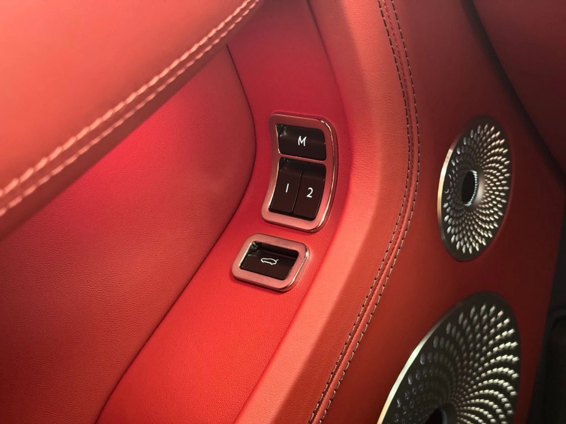 mph013_3849711538_mdc13zyyqc3tdfwsd9c0wrjpoxyj_378b2c33e5