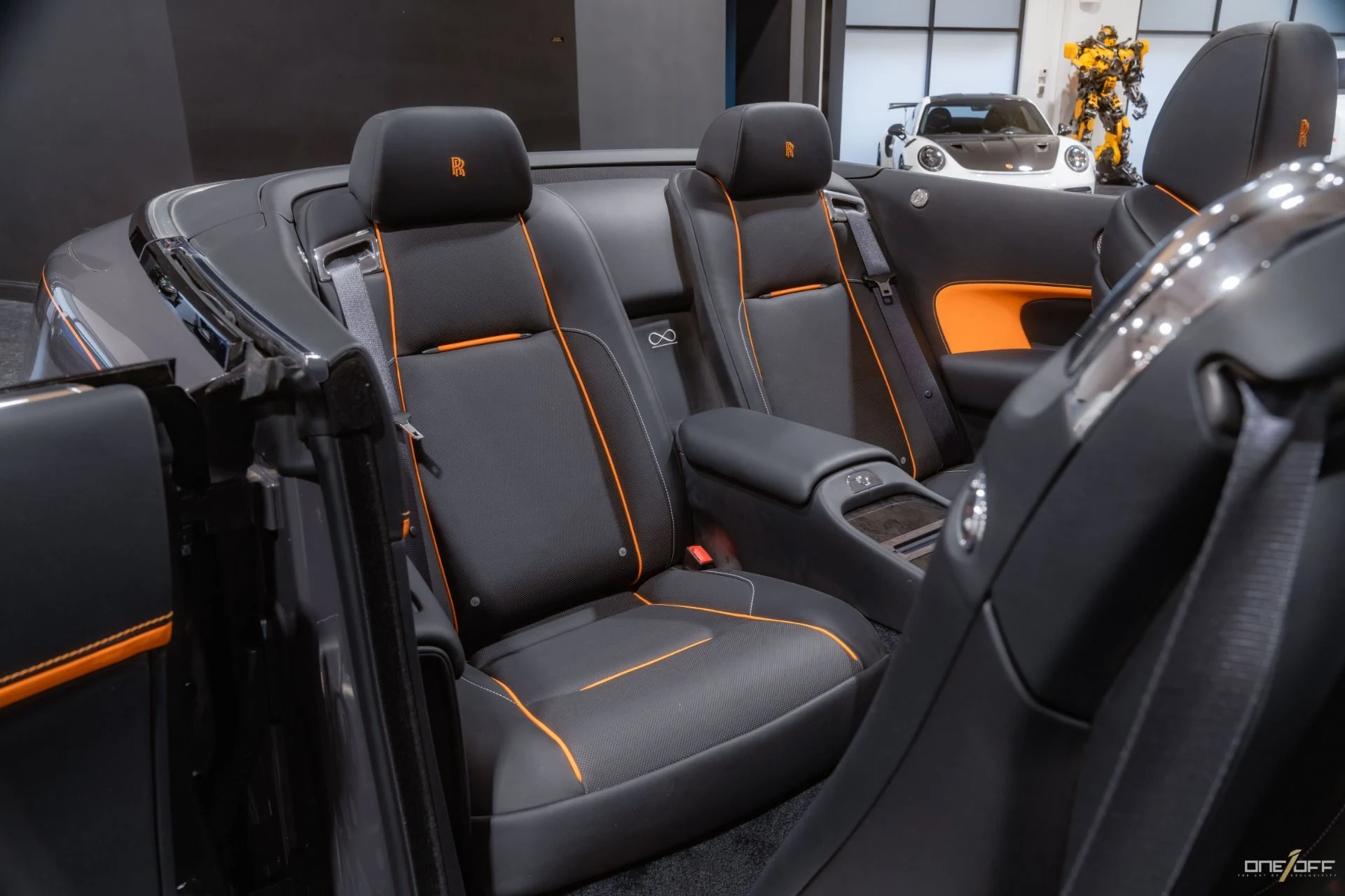 mph013_3857918841_Used_2018_Rolls_Royce_Dawn_1_of_1_Bespoke_Special_Order_Black_Badge_1731615753_e632ba2701