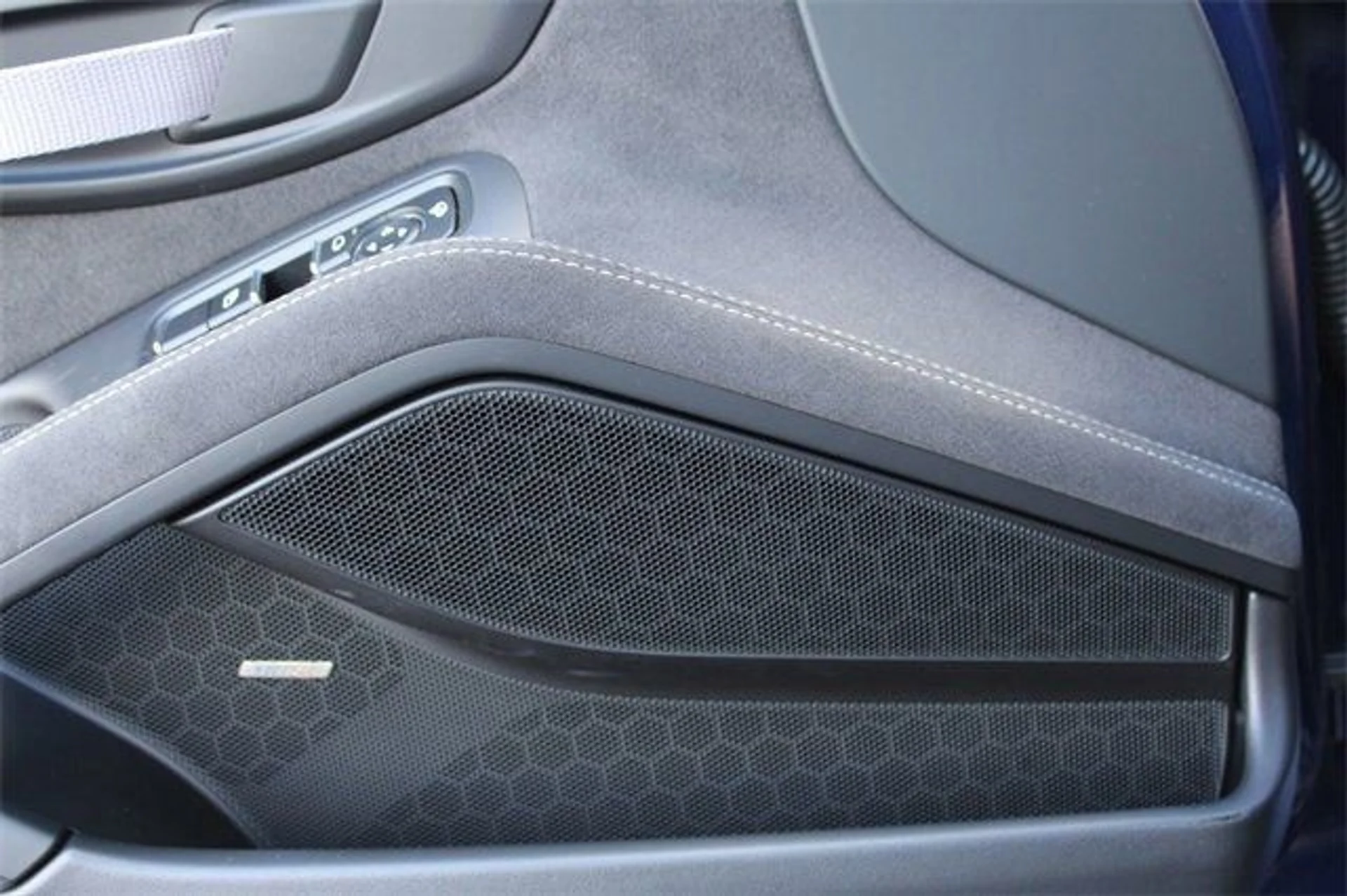 mph013_3860120328_2e8ffbf2812fcf38d3ef110eb767ea4b_5131185a82