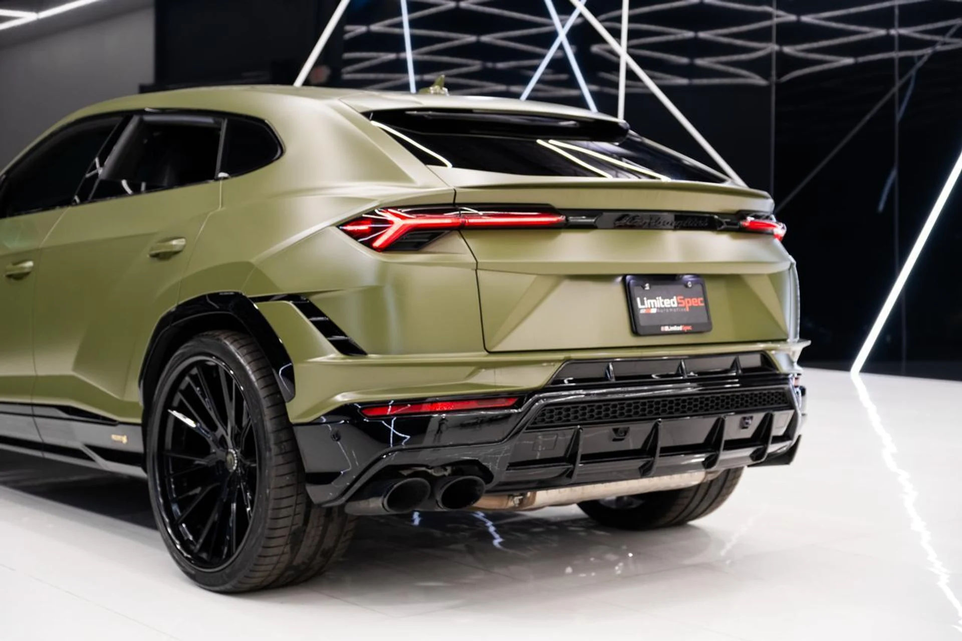 mph013_3878297851_1cbe1f44b5ea334941b7480b3d0fc593_d770e97ffe