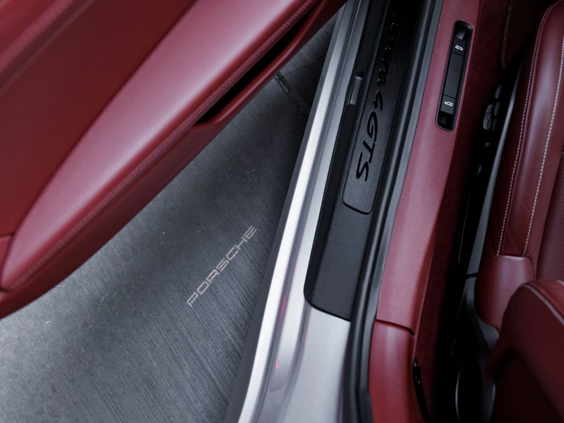 mph013_3888733886_14_e3e1721cb7