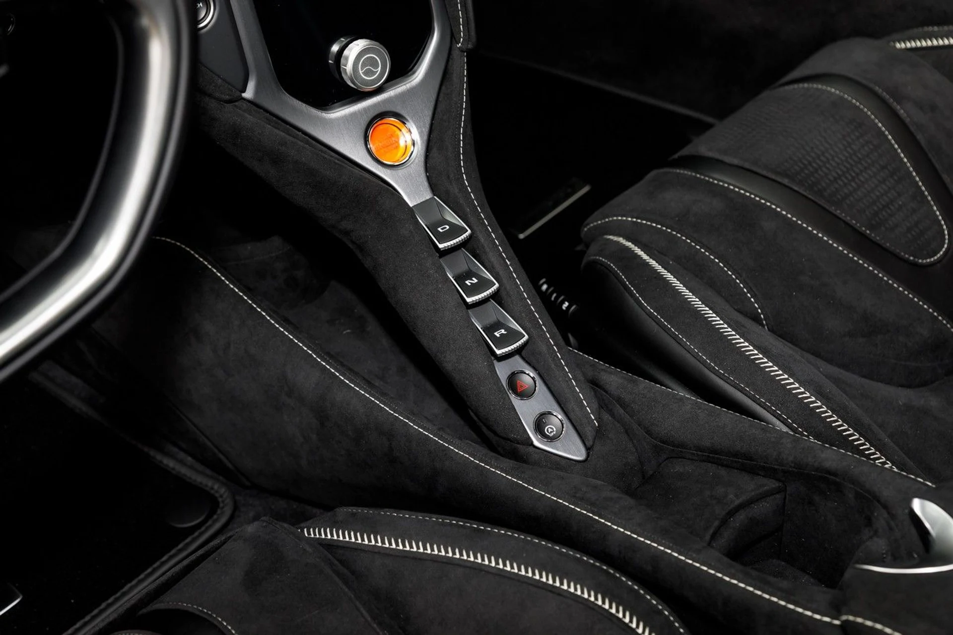 mph013_3891154261_628_p14_l_303bb3abb6