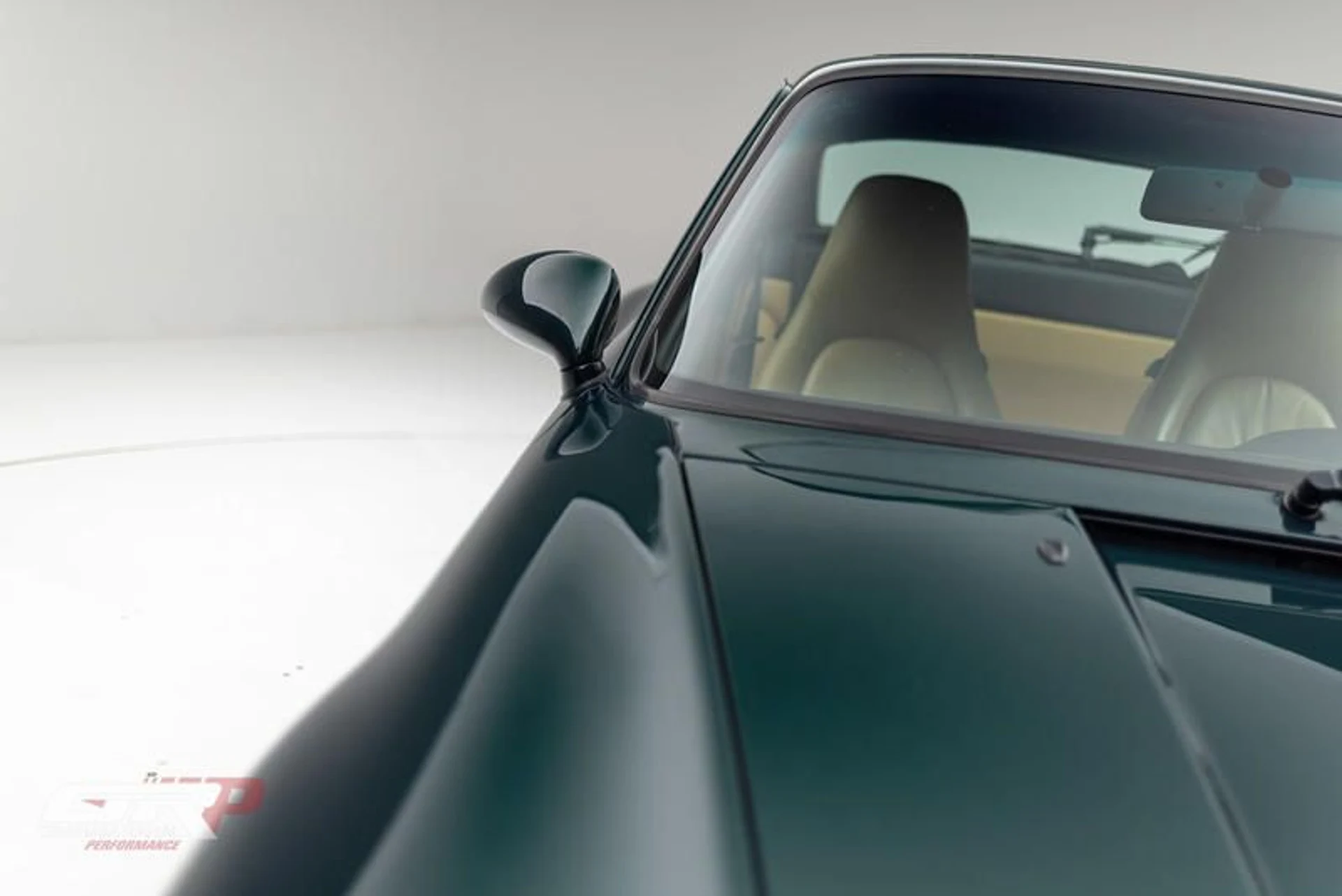 mph013_3891247936_C01_A7227_3503_477_C_8_B67_CA_645_F16_E97_C_f3559801bb