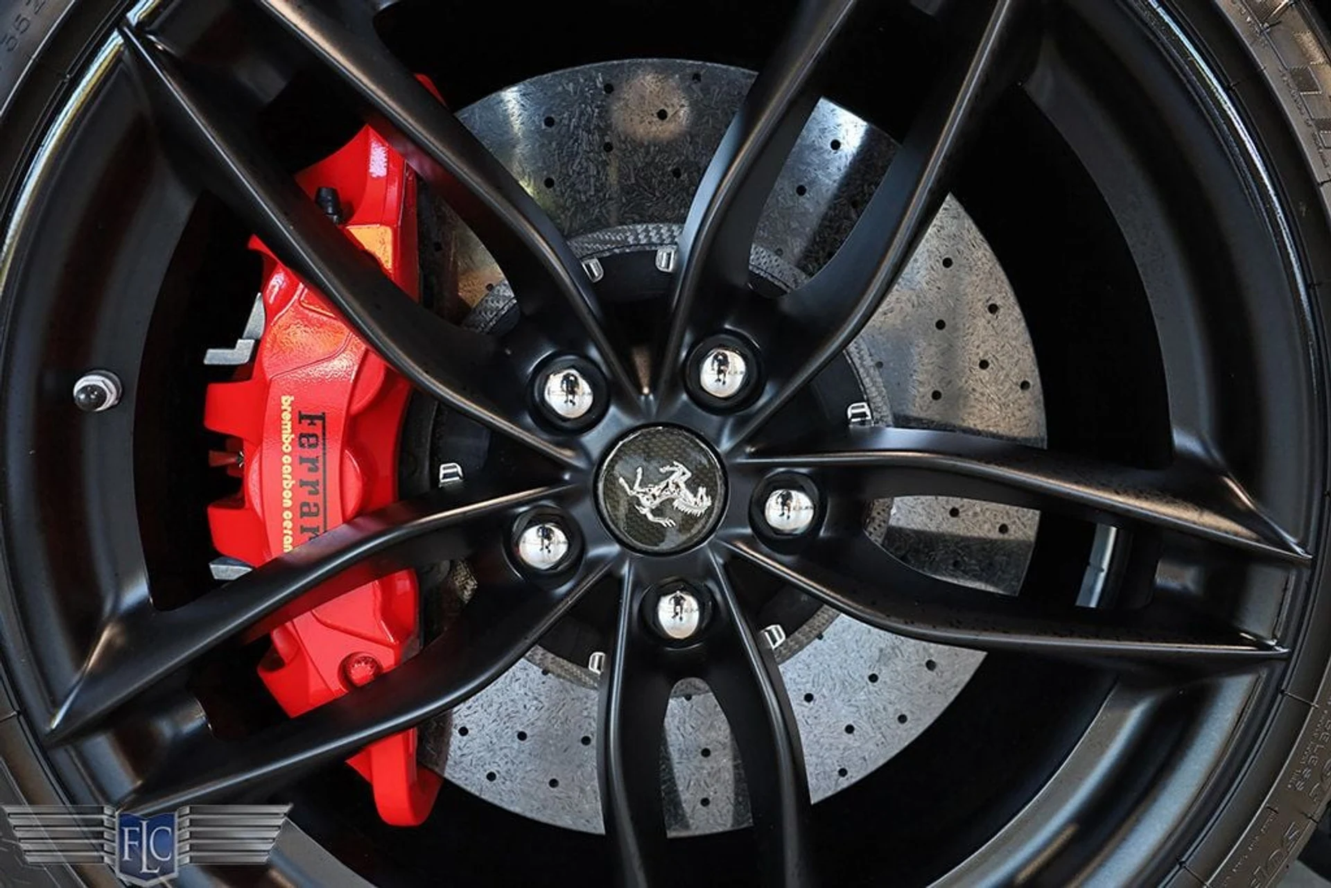 mph013_389400359_used_2019_ferrari_488_gtb_coupe_9689_22945041_14_1024_1b0080a2fc