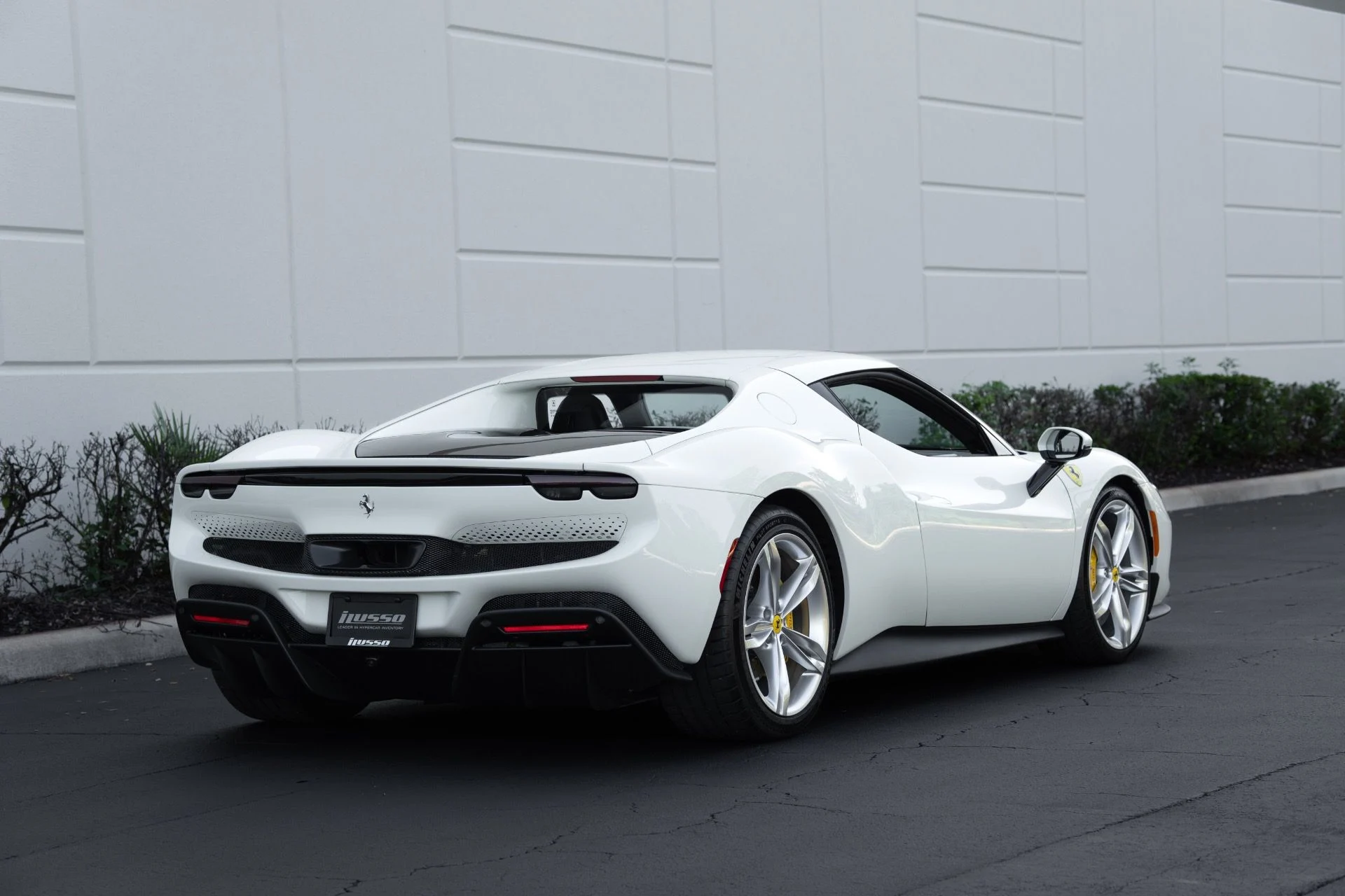 mph013_3894778656_Used_2025_Ferrari_296_GTB_1761682901_6998cfb15c