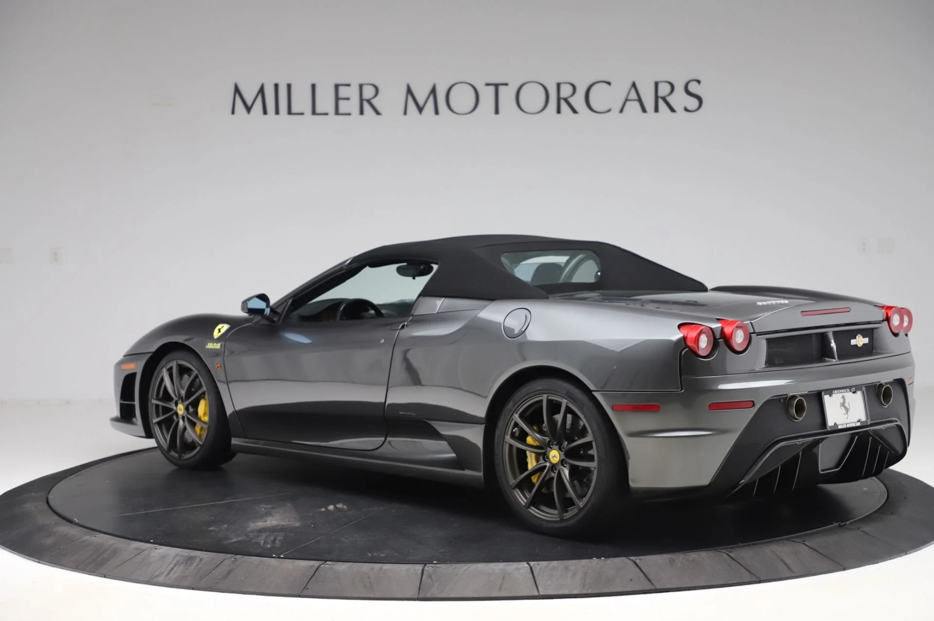 mph013_3900191600_Used_2009_Ferrari_430_Scuderia_Spider_16_M_78161e9896