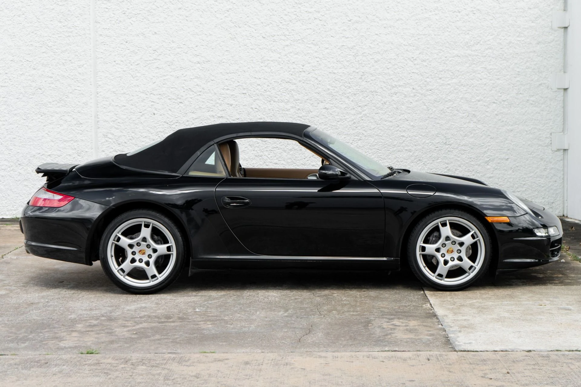 mph013_3903286013_Used_2007_Porsche_911_Carrera_1781041528_2d60f77d34