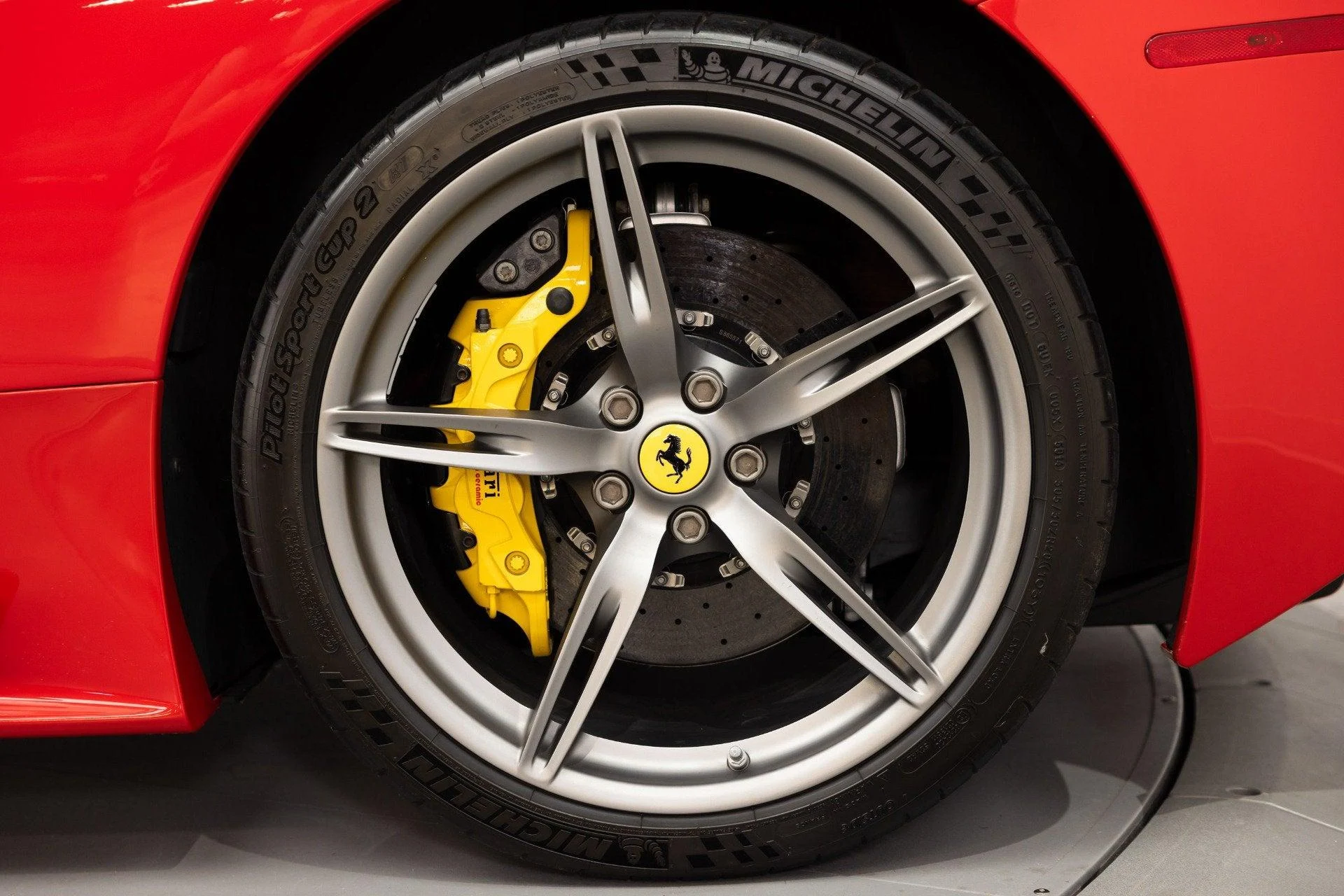 mph013_3910261147_Used_2014_Ferrari_458_Speciale_1786703949_2387bcefa4