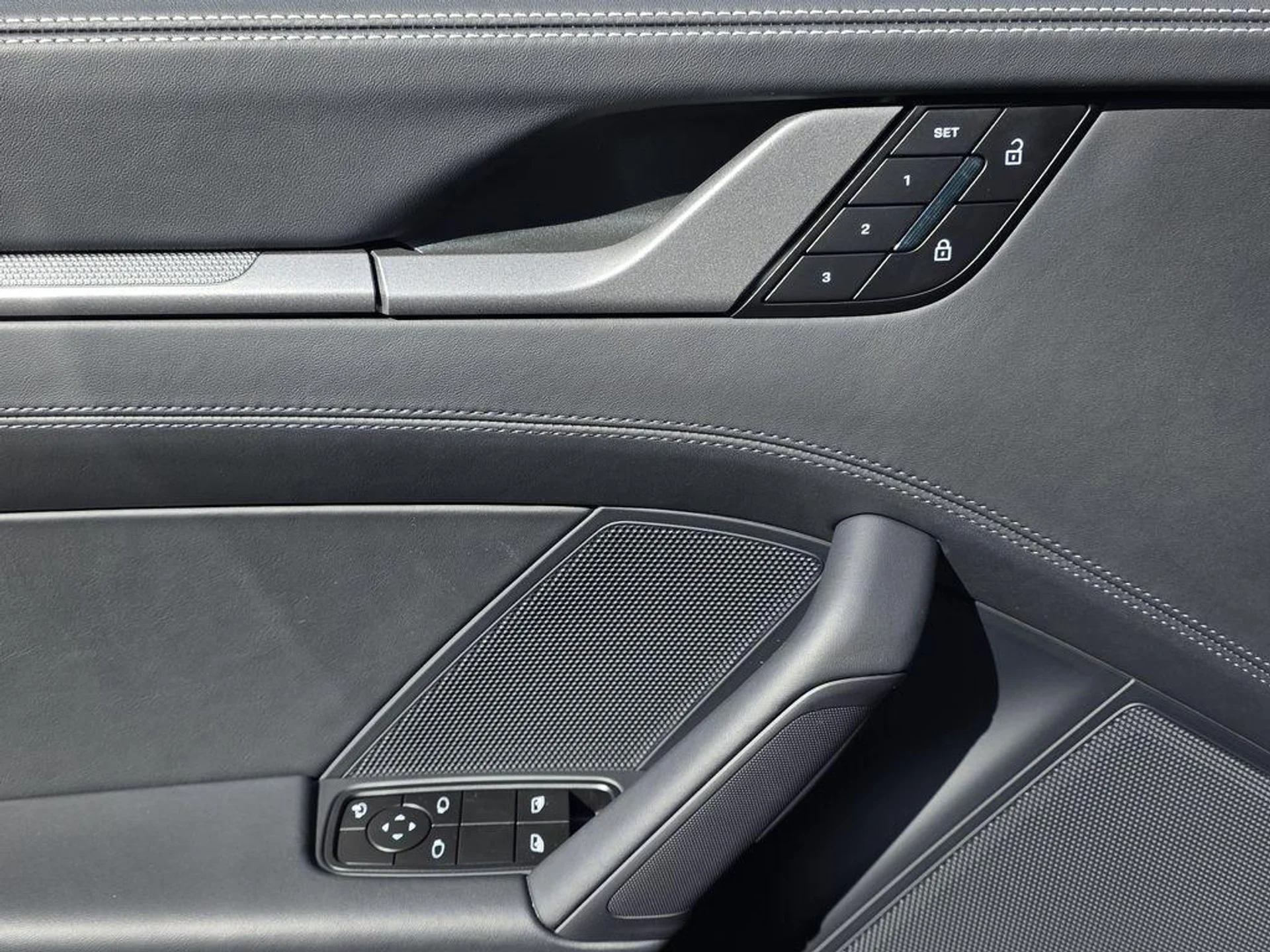 mph013_3914061364_A_Np8_KN_7ub_P509_Y8e6pj_I_Rs_Qf9_Vo_e31c8e07d0