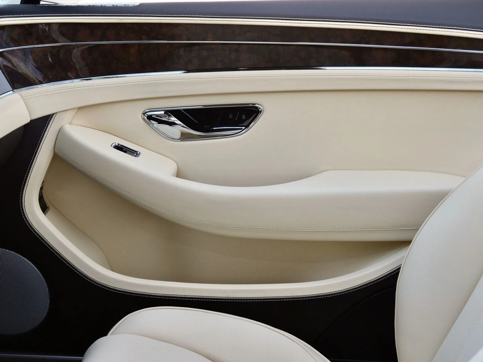 mph013_391712892_396ba675e9f845376b535837fbc2d053x_9aca19f52c