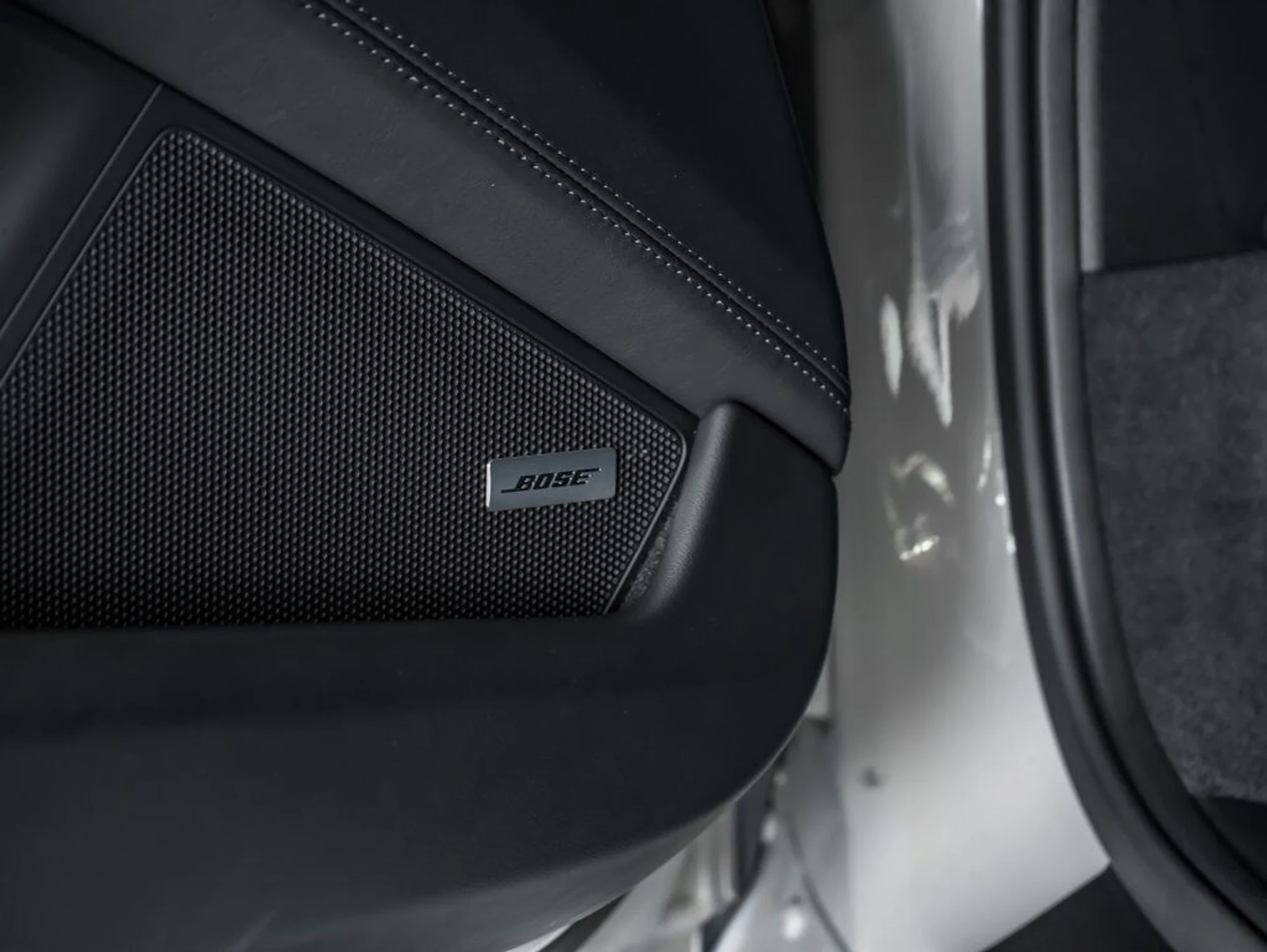 mph013_3923229221_17e7c8e782476393e0aa05d2bac8c74f_5d5c851e80