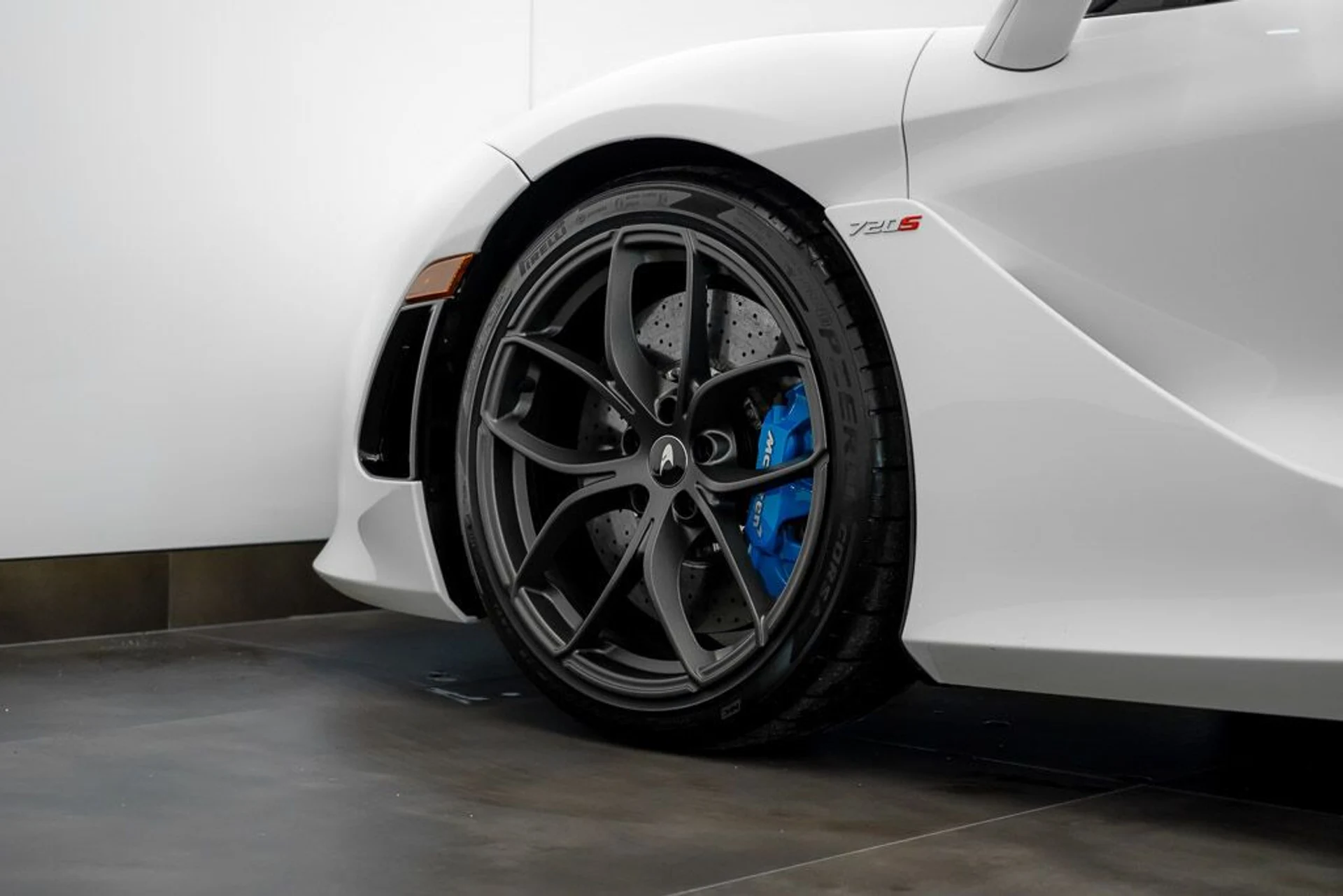 mph013_3931085983_mclaren_720s_2020_jpg_v_1758918548_2d587aba50