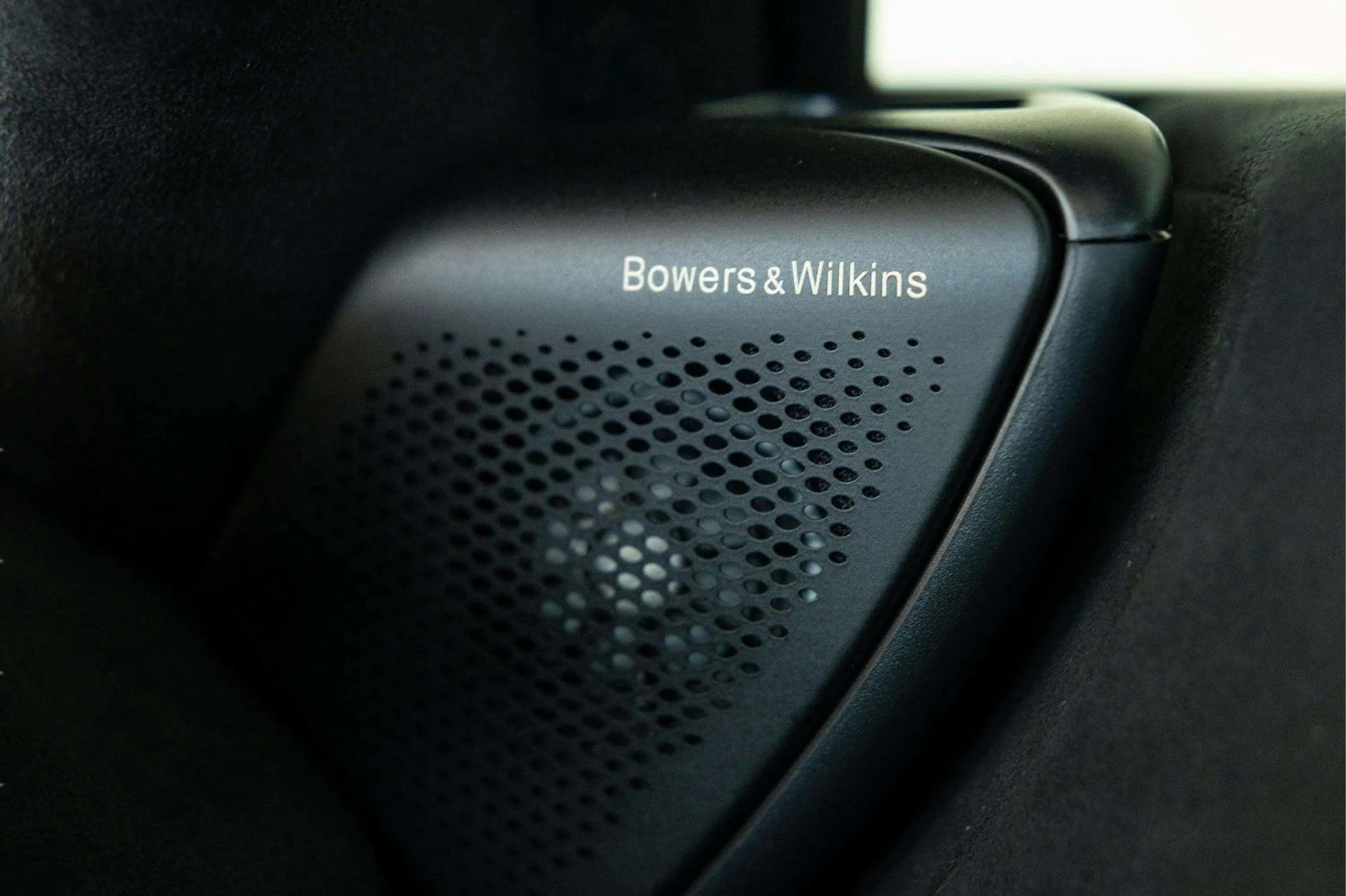 mph013_3974117364_image_14_7db444d3ce