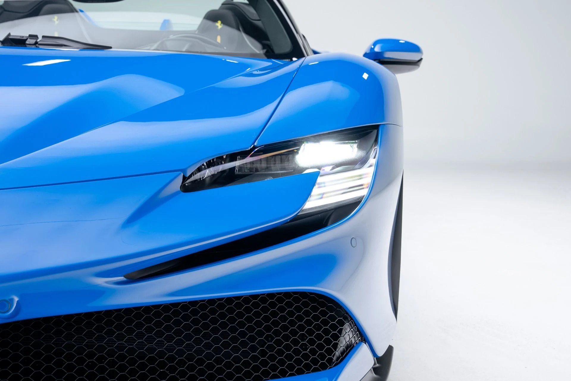 mph013_3977672746_Used_2024_Ferrari_SF_90_Spider_1772738738_11f2e1bdb9
