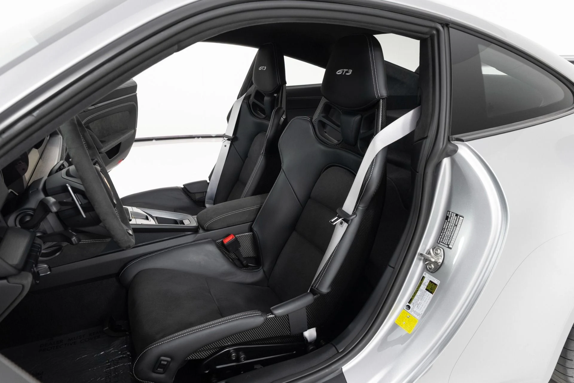 mph013_3979298193_Used_2022_Porsche_911_GT_3_1756855537_9924723451