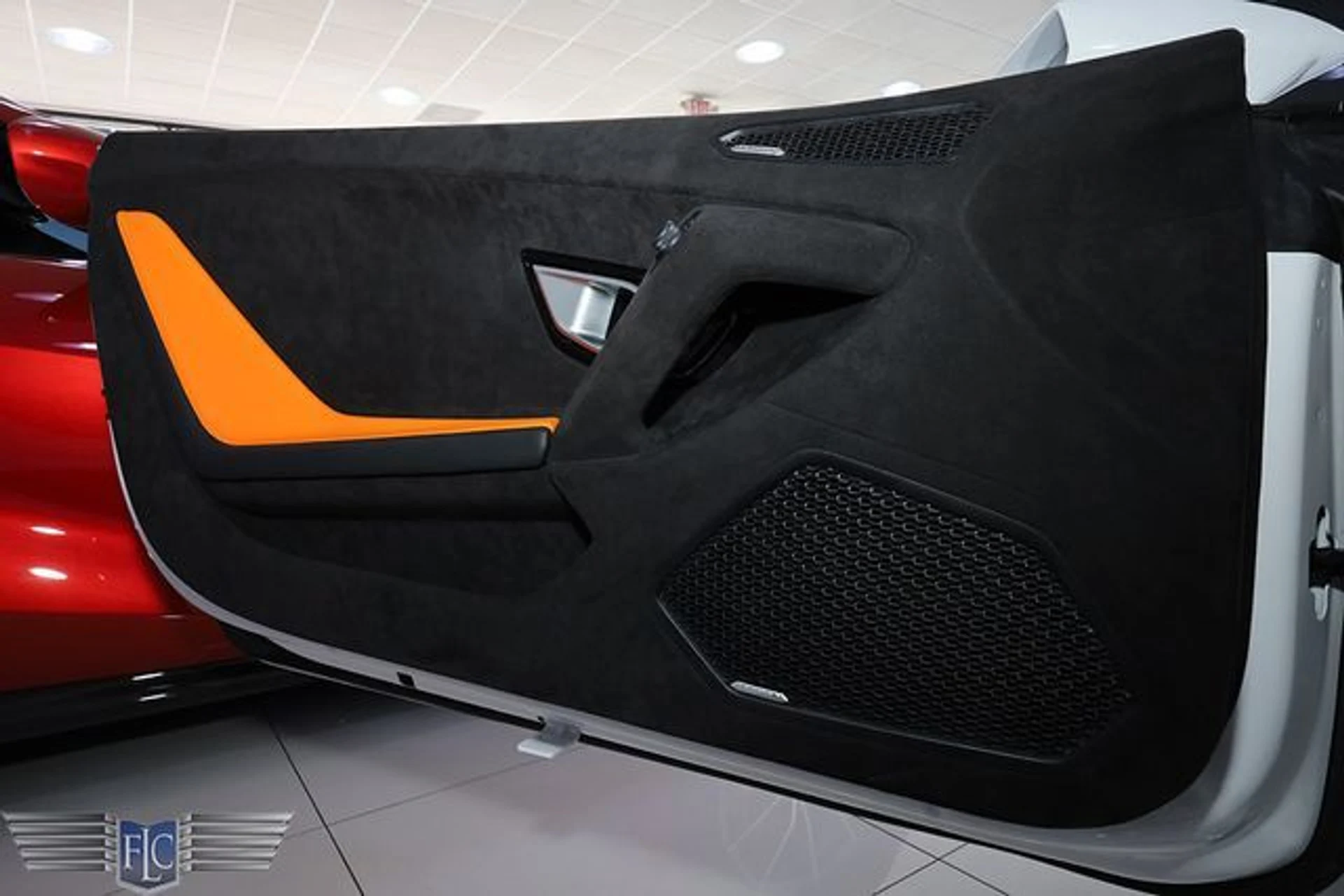 mph013_3986044292_used_2023_lamborghini_huracan_tecnica_coupe_6305_23081999_18_640_422aa79a95