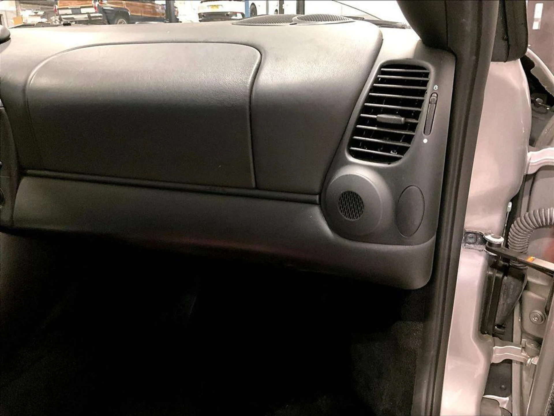 mph013_3988083541_b9k51o_B0_SC_2_J9z5c_6s_Lqfwk_Za8_219019af56