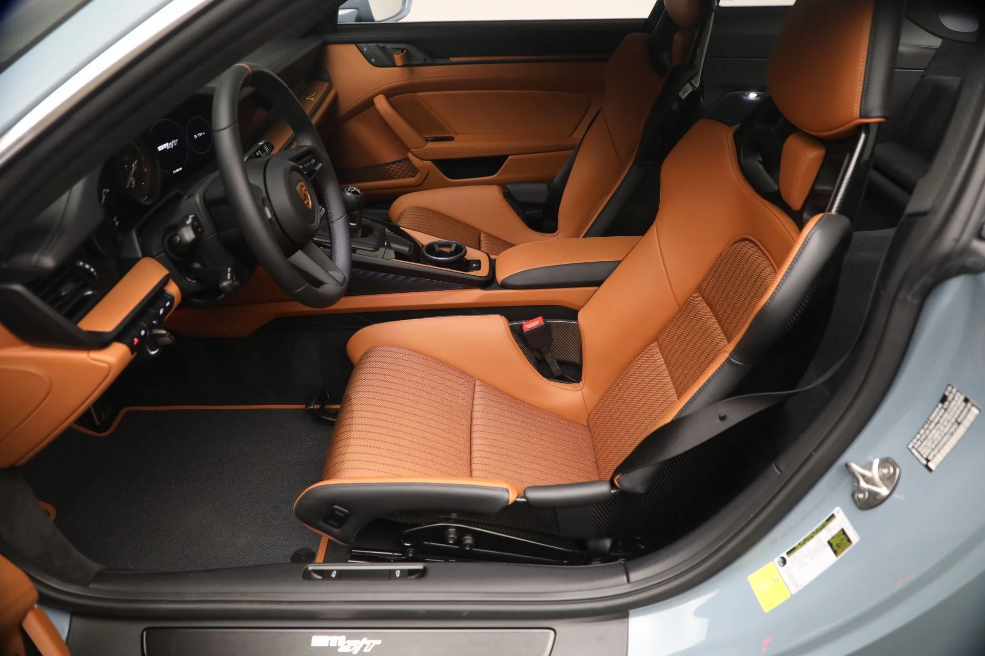 mph013_3991255803_Used_2024_Porsche_911_ST_1764957480_b2e1c351ed