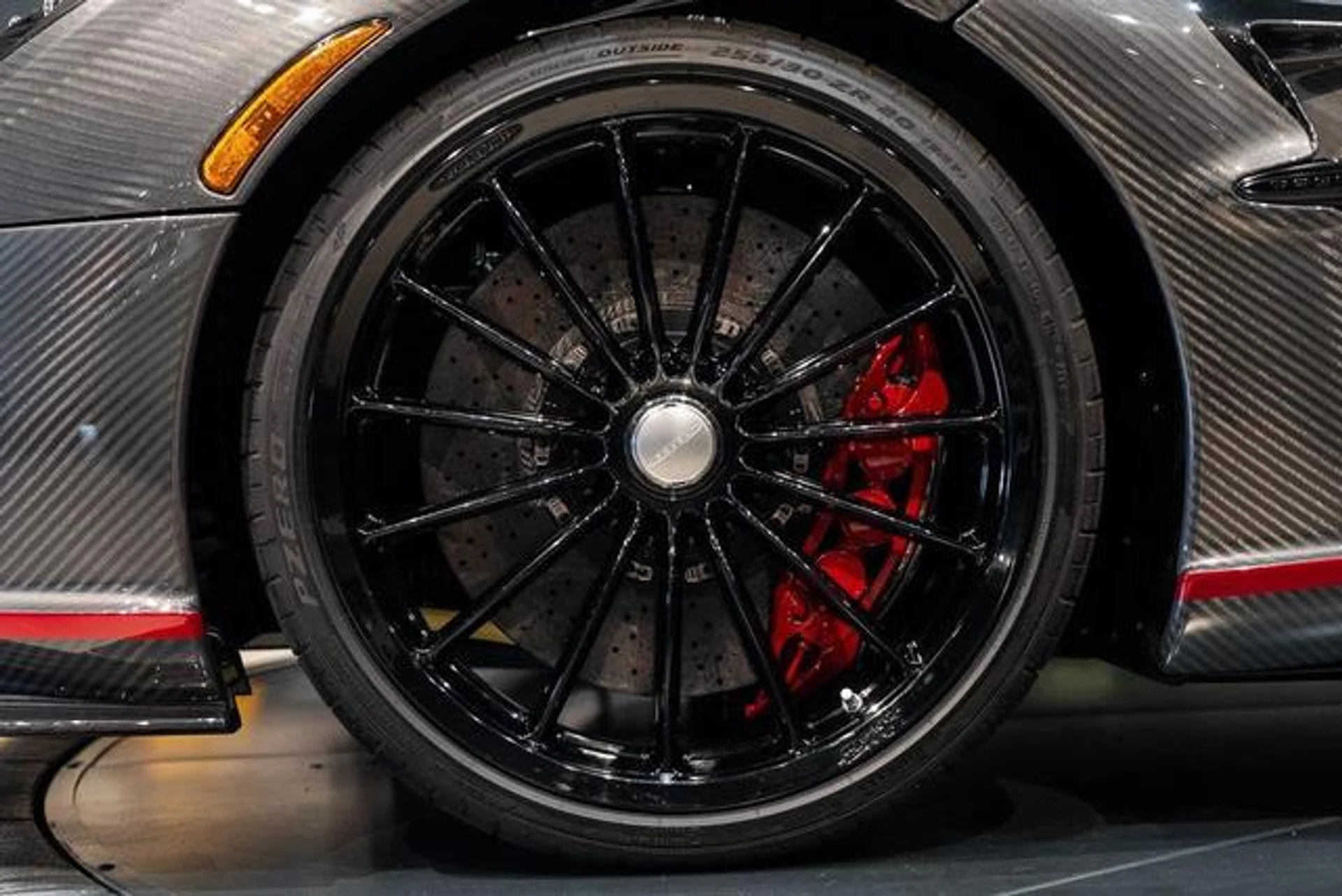 mph013_3997219220_0q_QPA_Rs15o5lfy_HV_Rna_Z1orfmo_E_c525c41c5e