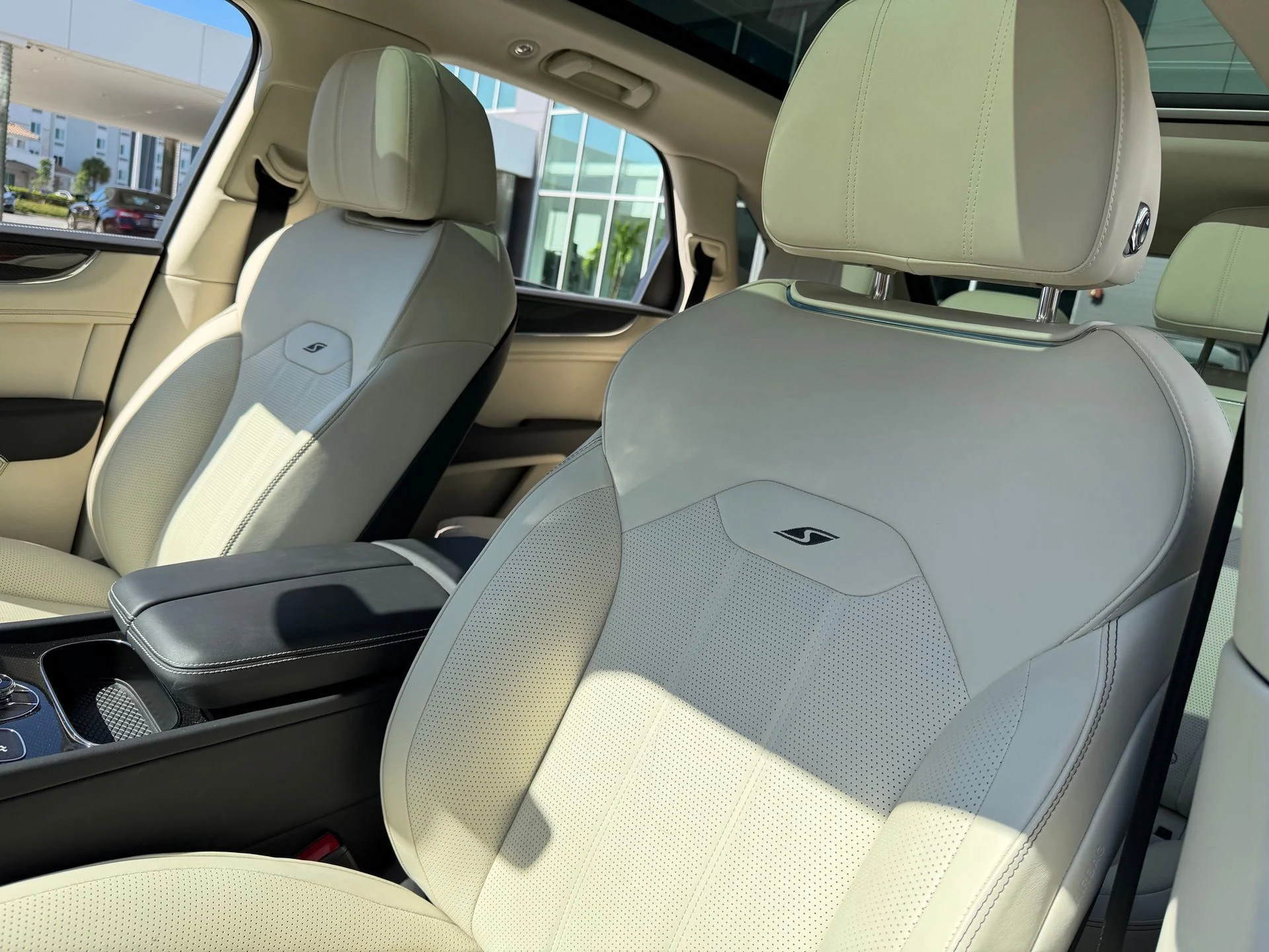 mph013_3998254505_fa116a3b08304dc28be39f05ac4fd04d_d02a1d8cc0