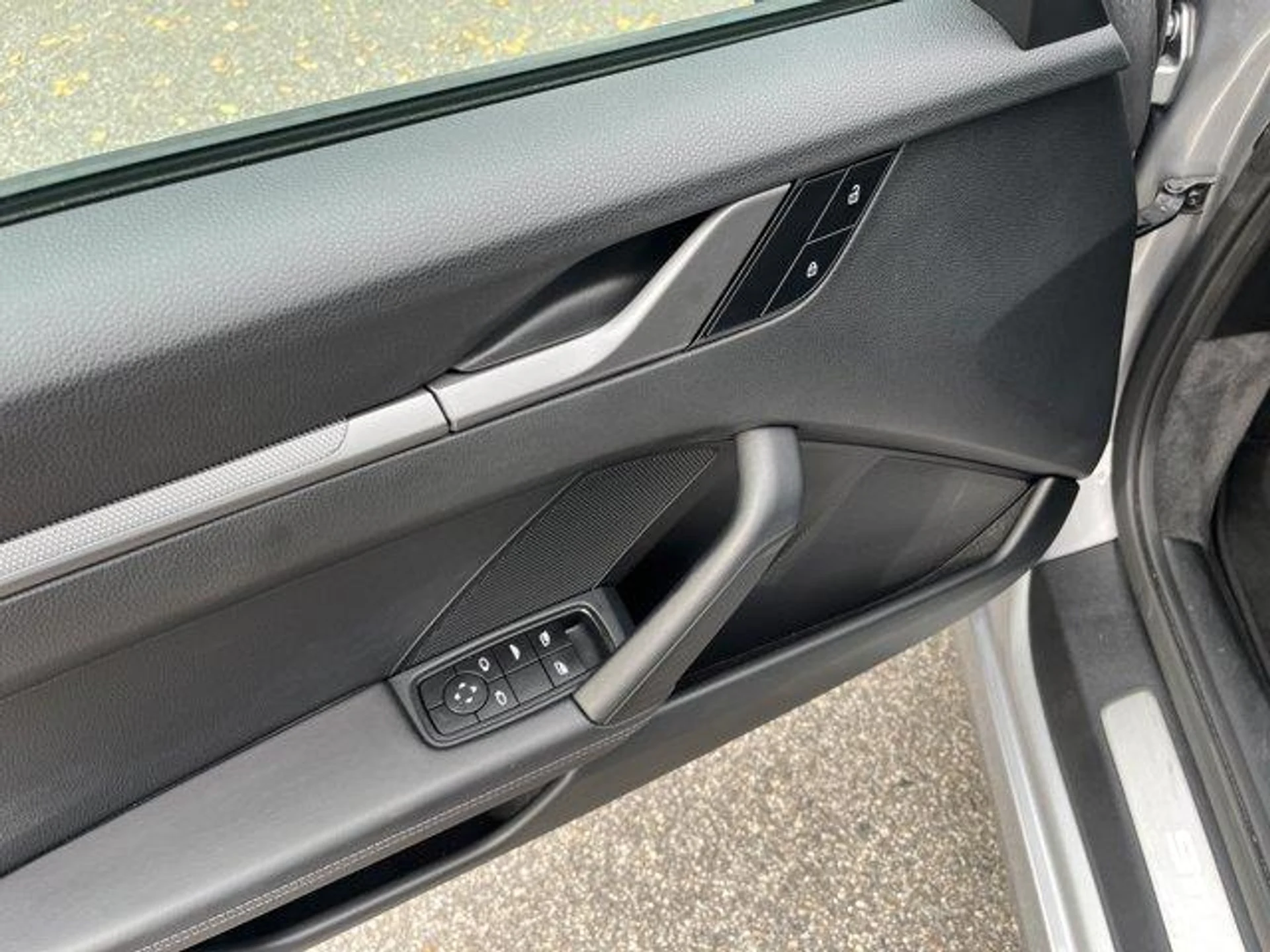 mph013_3999856101_k_R1o_ll0_K_w_U_Yihf7k_Ja_YZK_Kgr8_8c55df5b4f