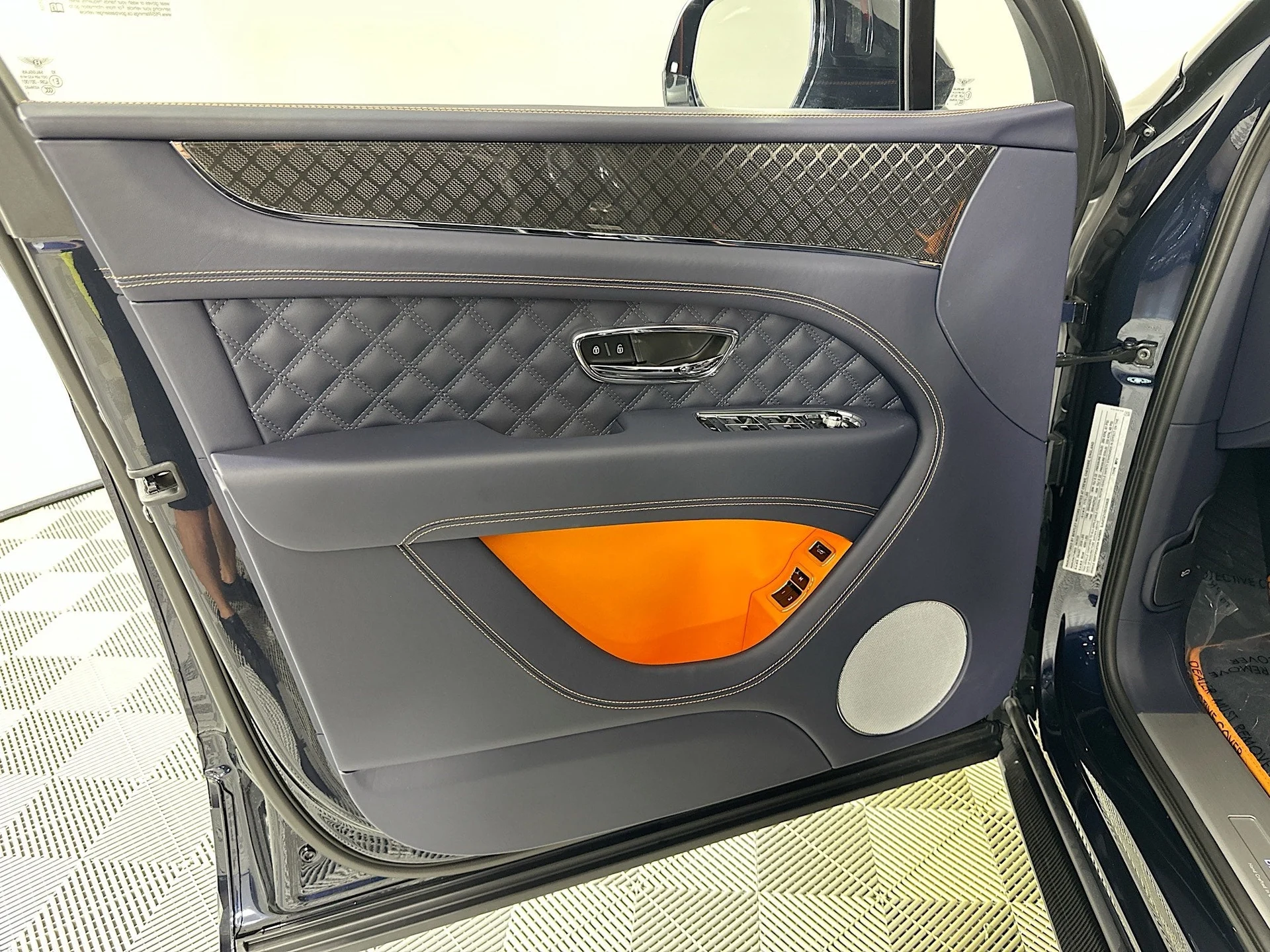 mph013_4003255137_14_a799fd7b4e