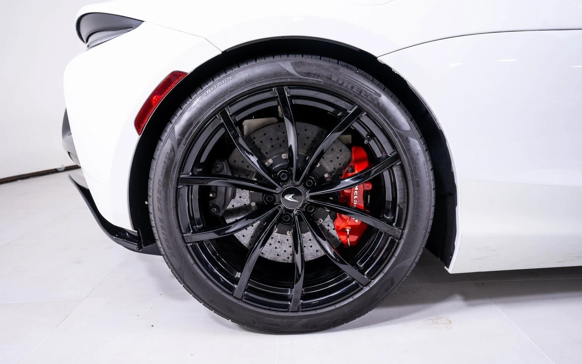 mph013_4005436672_d09a803fb92d1ae99ae37e9ee8bb6706x_eb93b493ce