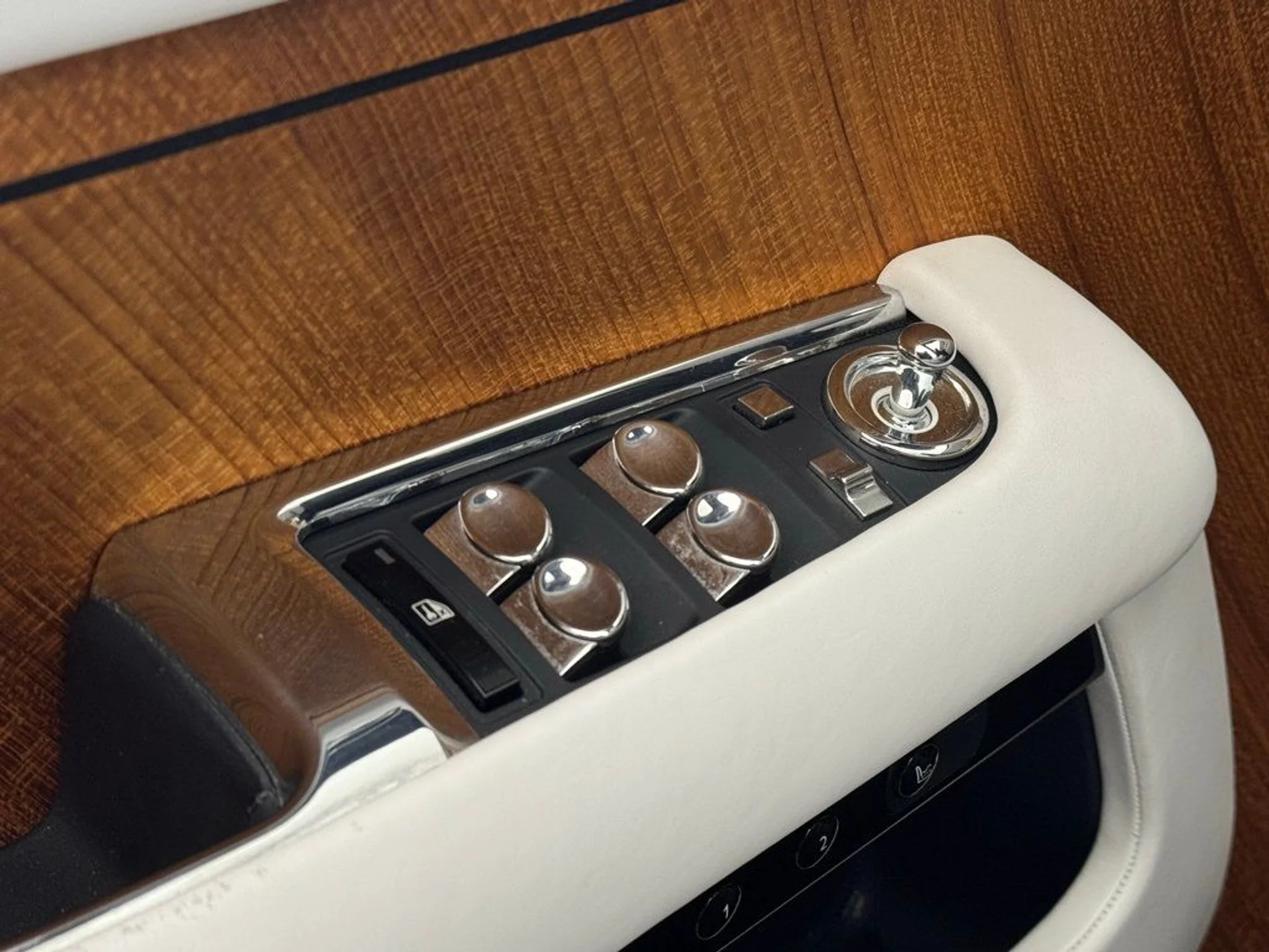 mph013_4012697269_jynudd80neuiizjhlb9na4q3ux6y_82c4ffbdd3