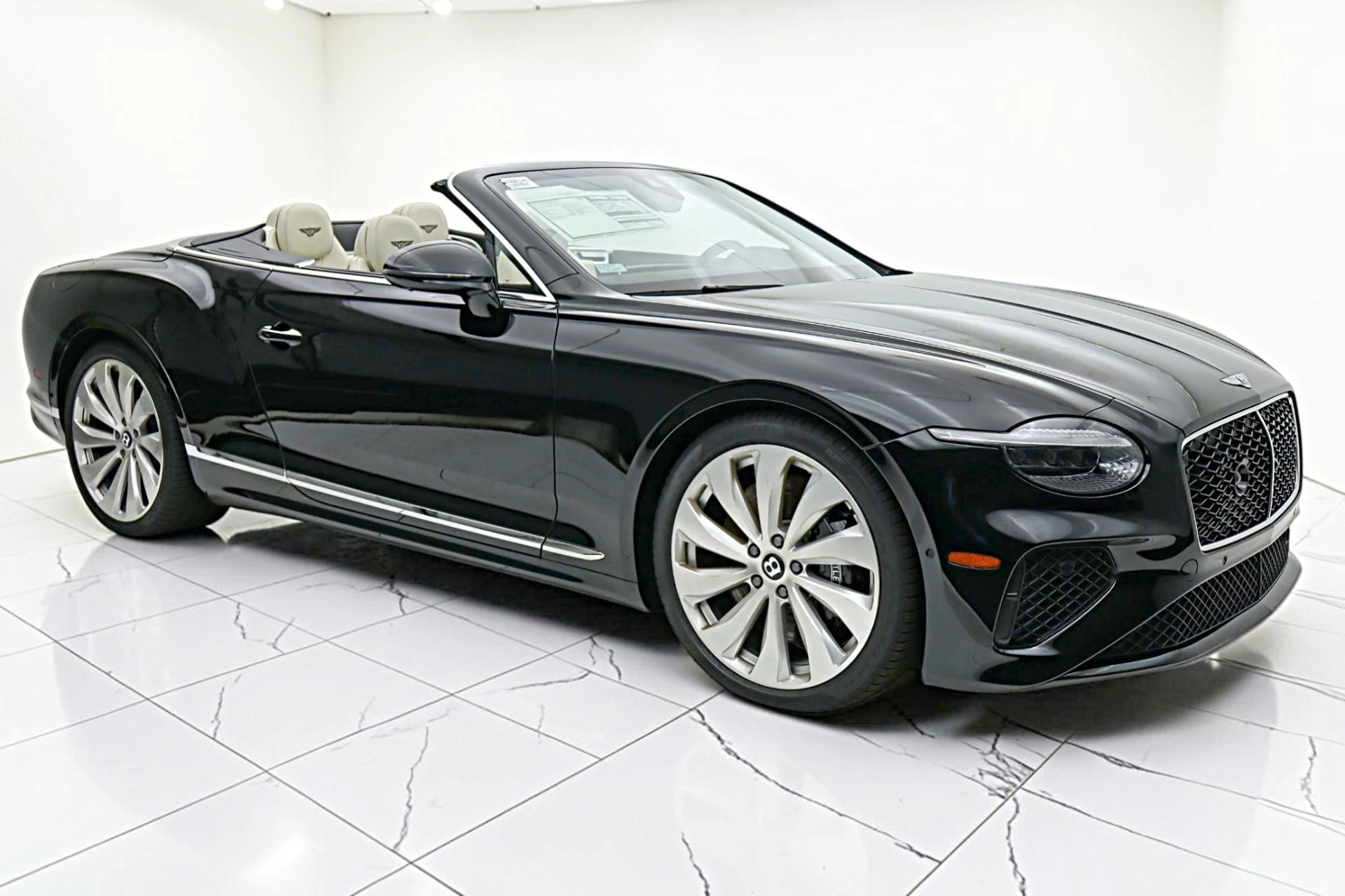 mph013_4016851563_New_2026_Bentley_Continental_GTC_16b1335cc5