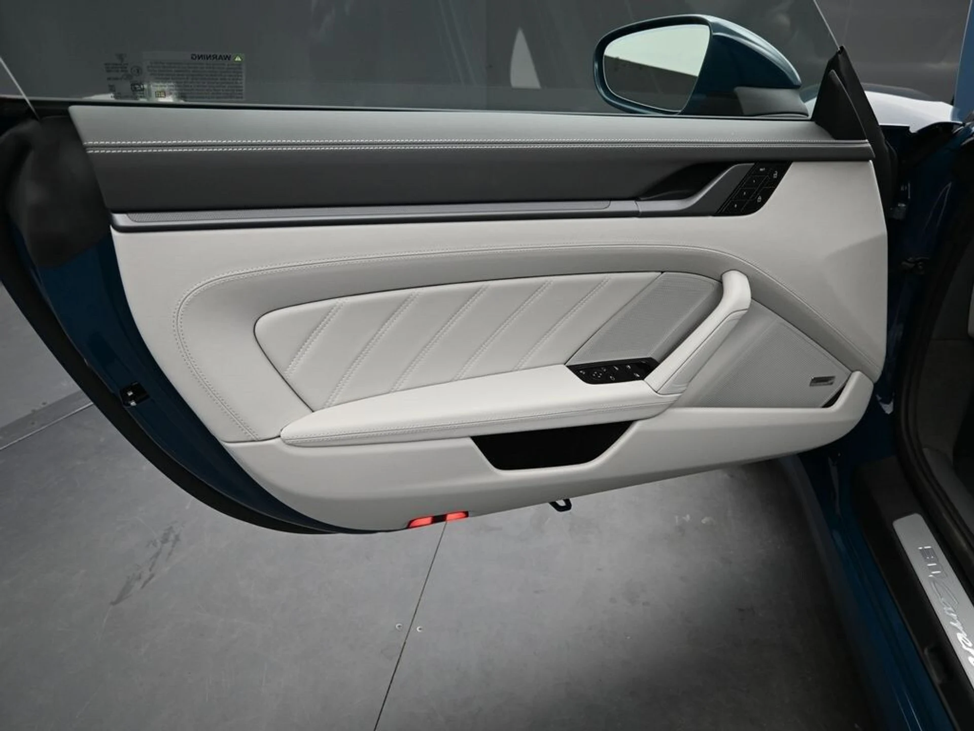 mph013_4017975393_8b9cefd5a51efb43d5cc54aa6c9a00c4x_9ad2cfa84c